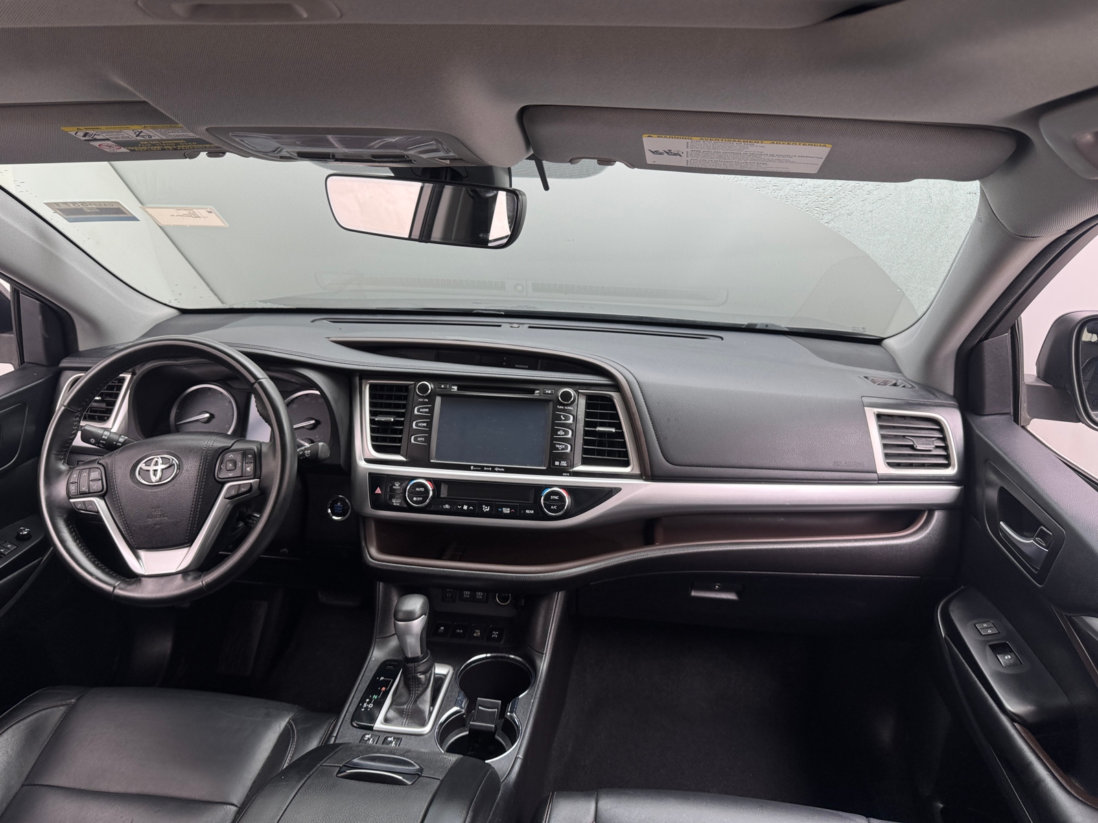 Thumbnail: 2018 Toyota Highlander - 2