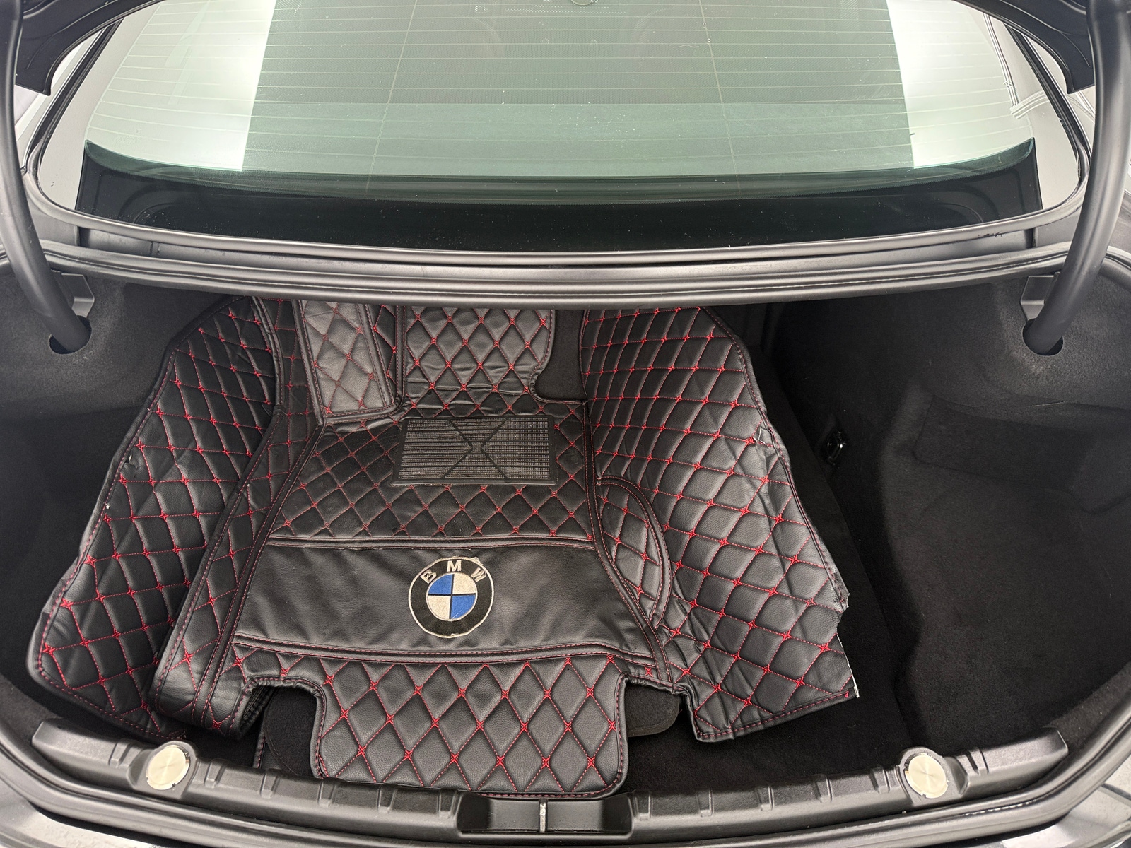 Thumbnail: 2014 BMW M6 - 4