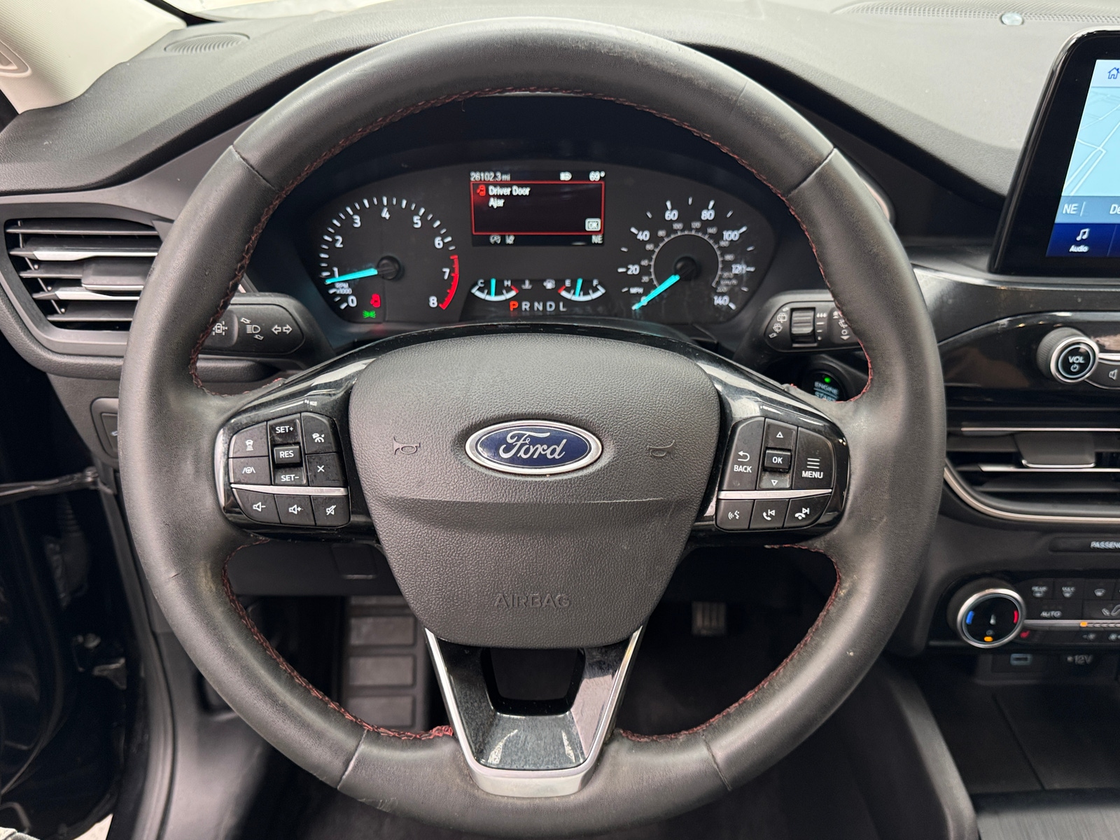 Thumbnail: 2022 Ford Escape - 4