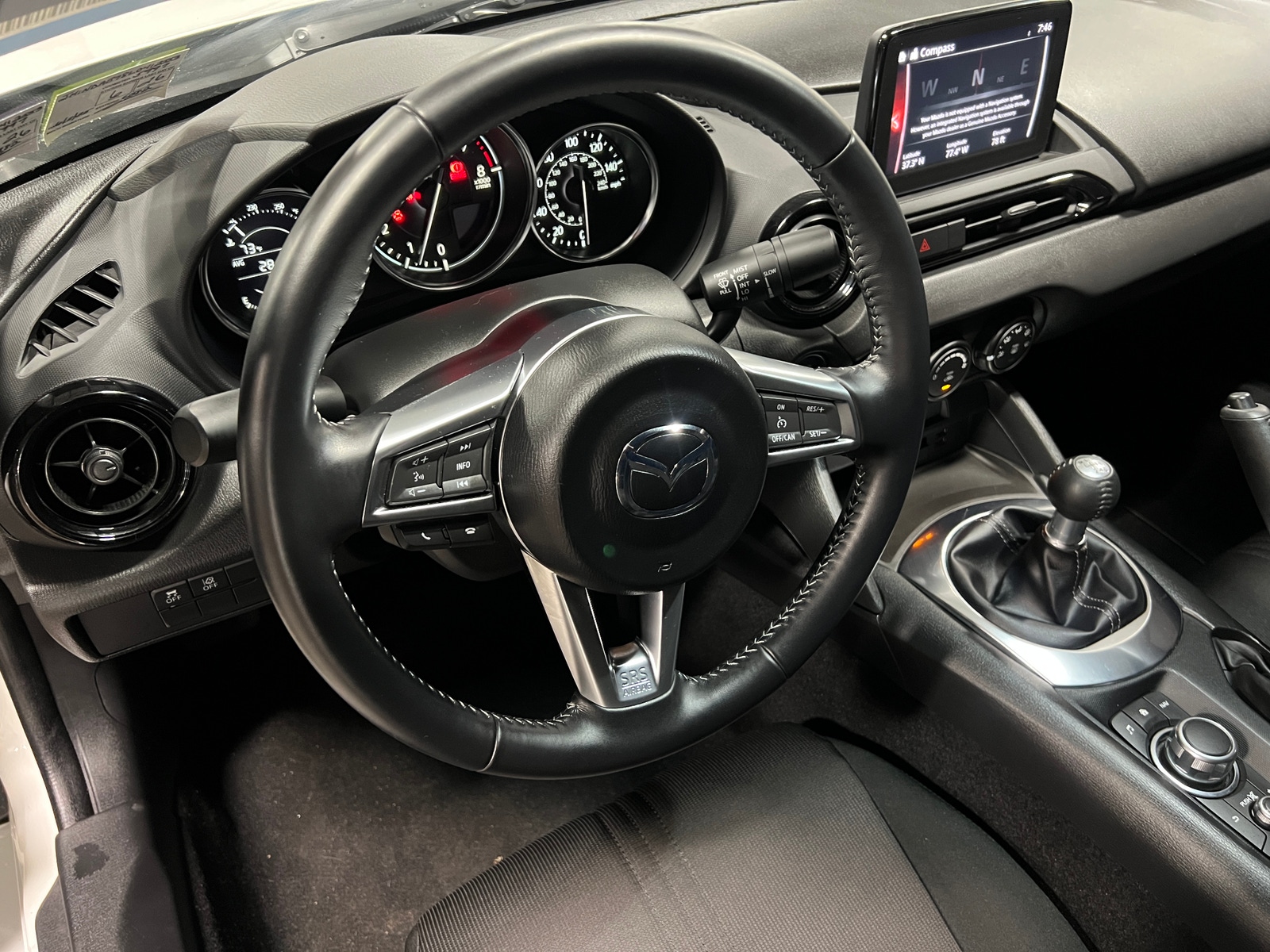Thumbnail: 2020 Mazda MX-5 Miata - 5