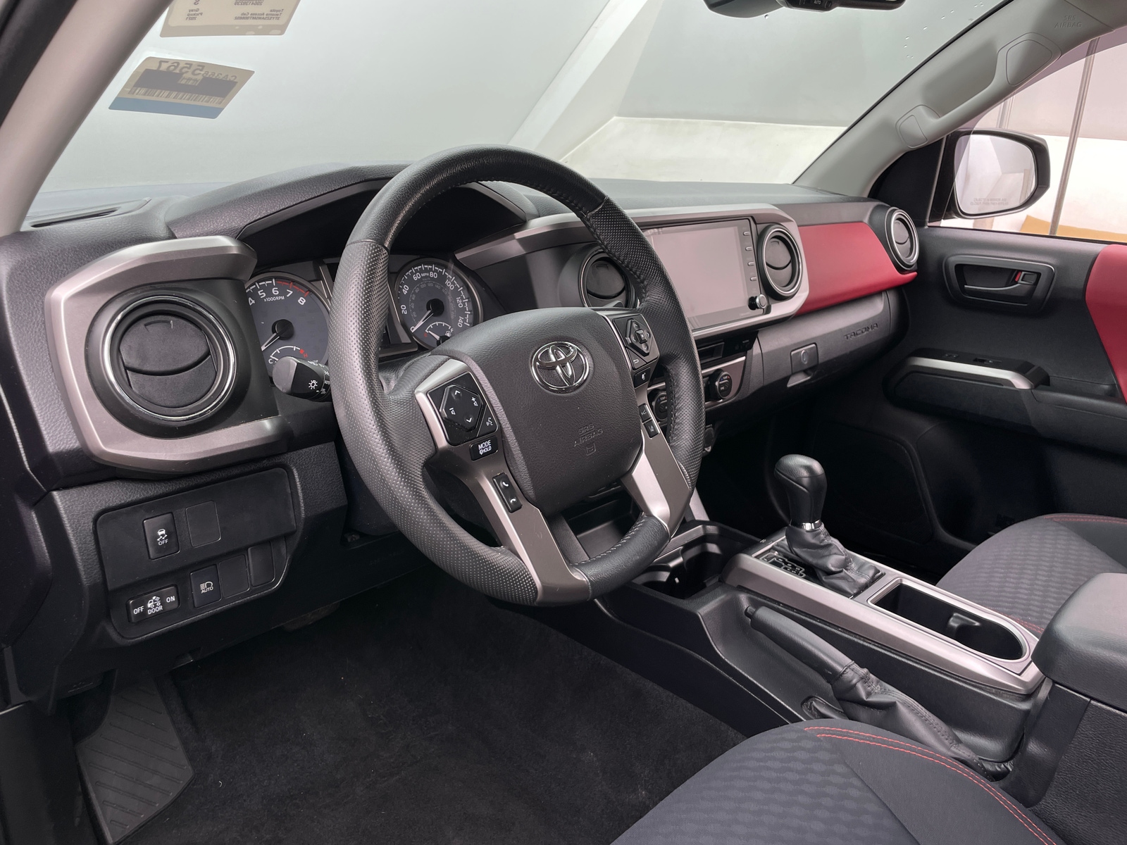 Thumbnail: 2021 Toyota Tacoma - 3