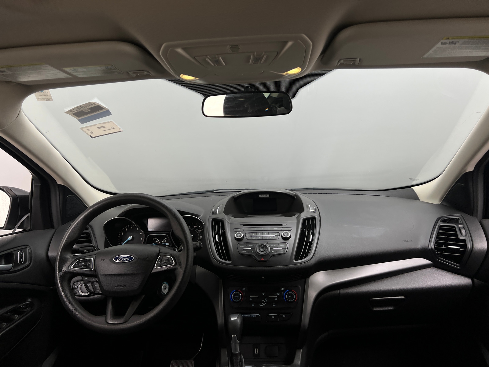 Thumbnail: 2017 Ford Escape - 3
