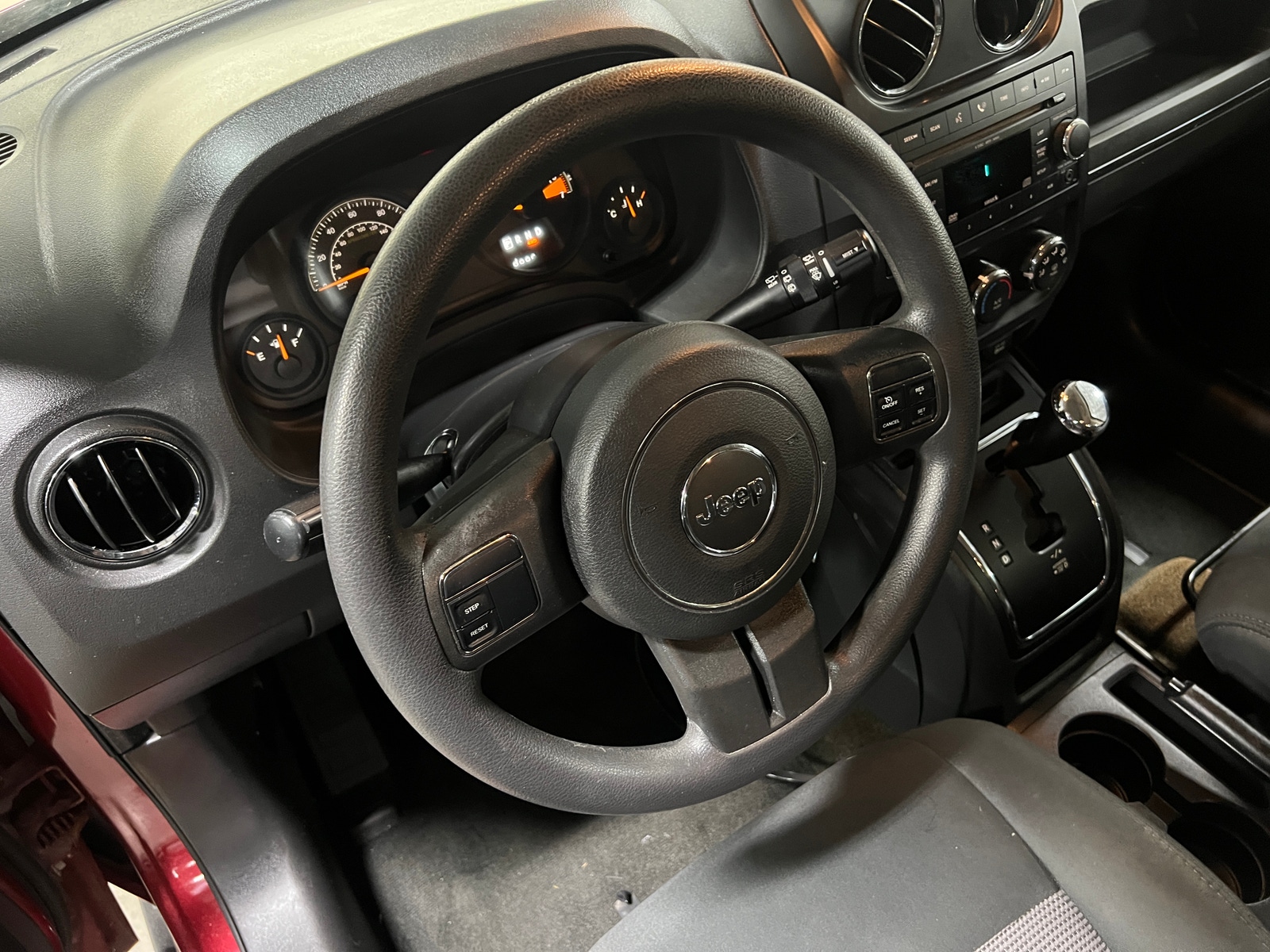 Thumbnail: 2014 Jeep Patriot - 5