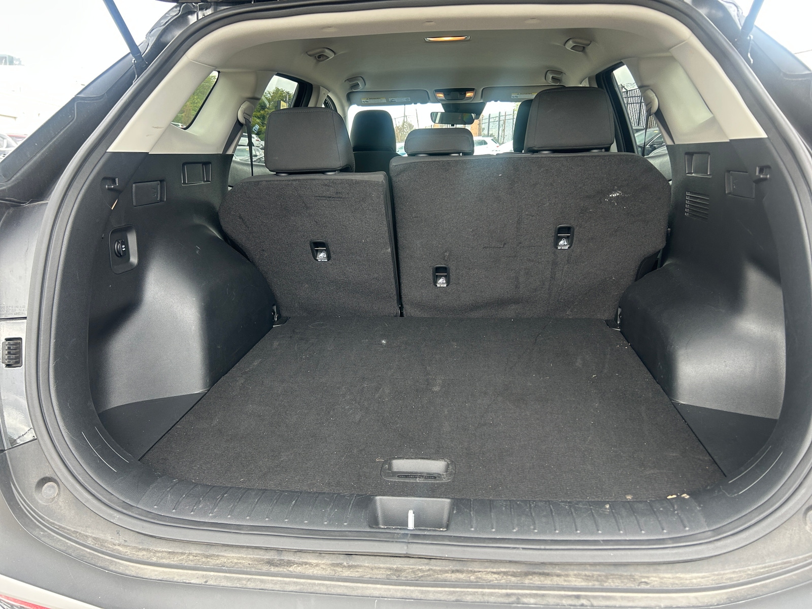 Thumbnail: 2025 Kia Sportage - 6