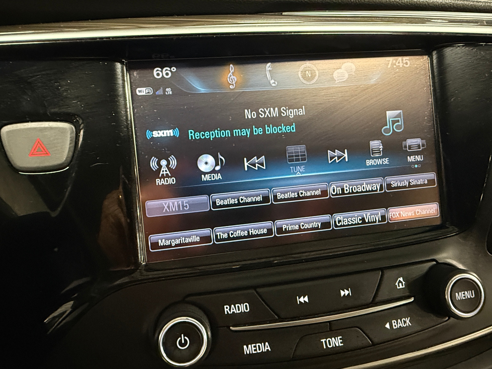 Thumbnail: 2019 Buick Envision - 3