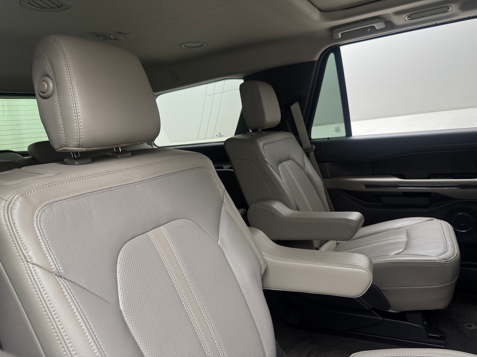 Thumbnail: 2018 Ford Expedition - 5