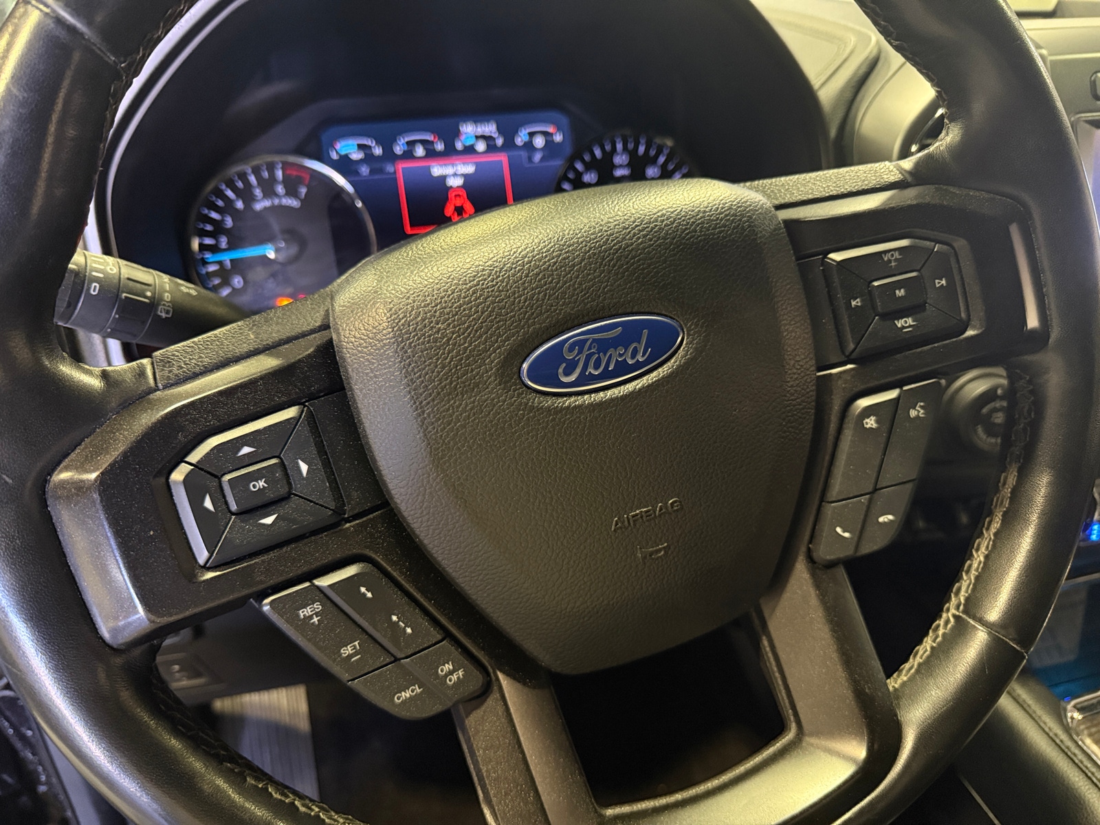 Thumbnail: 2019 Ford Expedition MAX - 4
