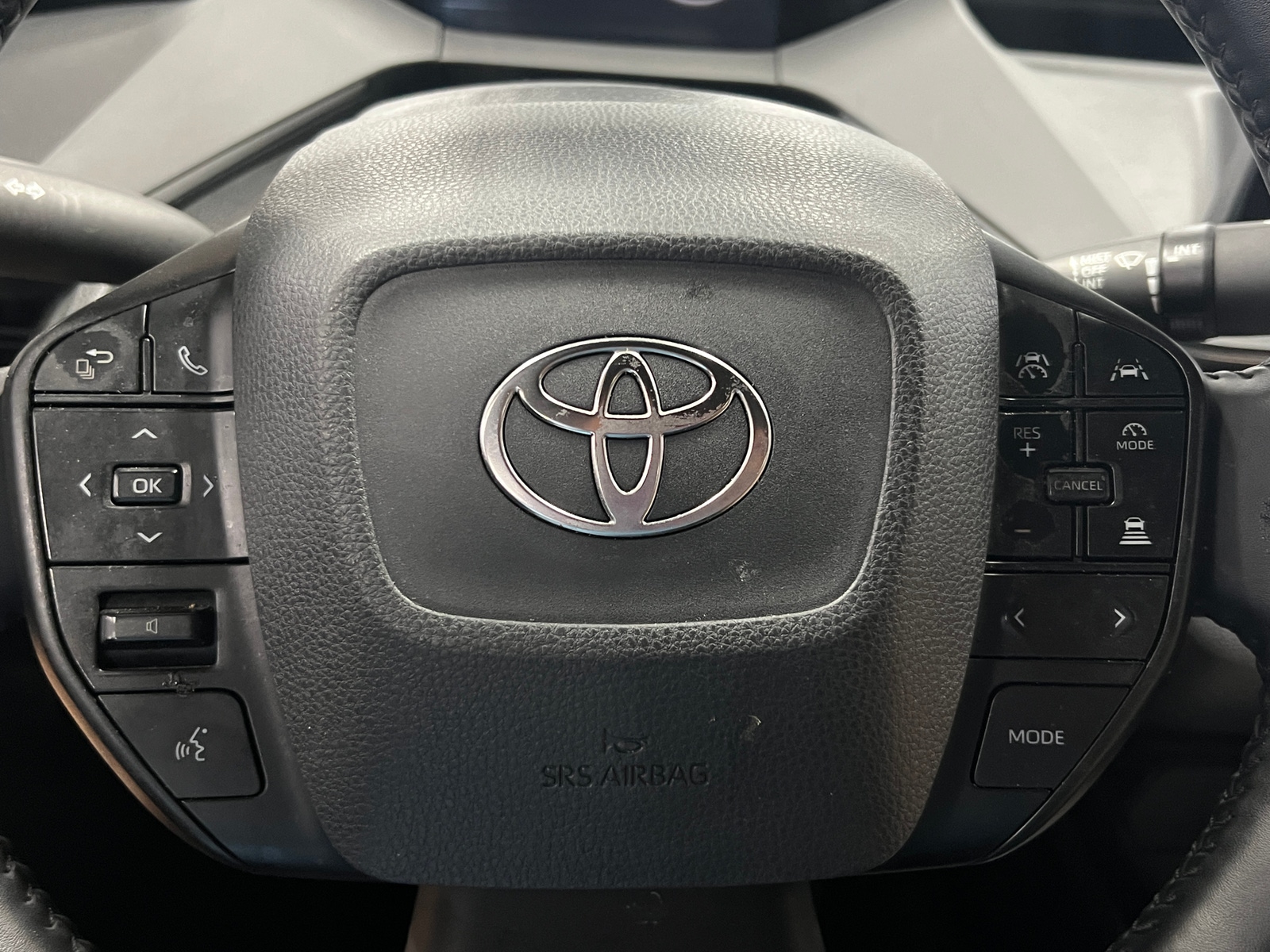 Thumbnail: 2023 Toyota Prius - 5