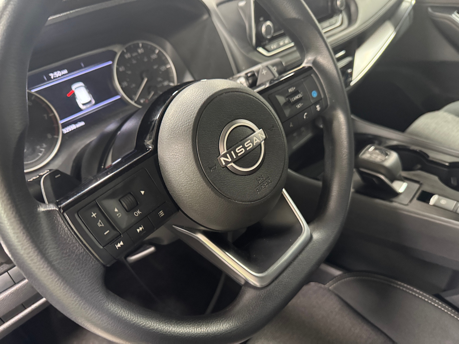 Thumbnail: 2023 Nissan Rogue - 5