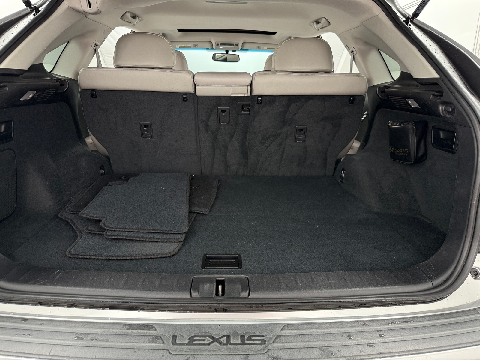 Thumbnail: 2013 Lexus RX - 6