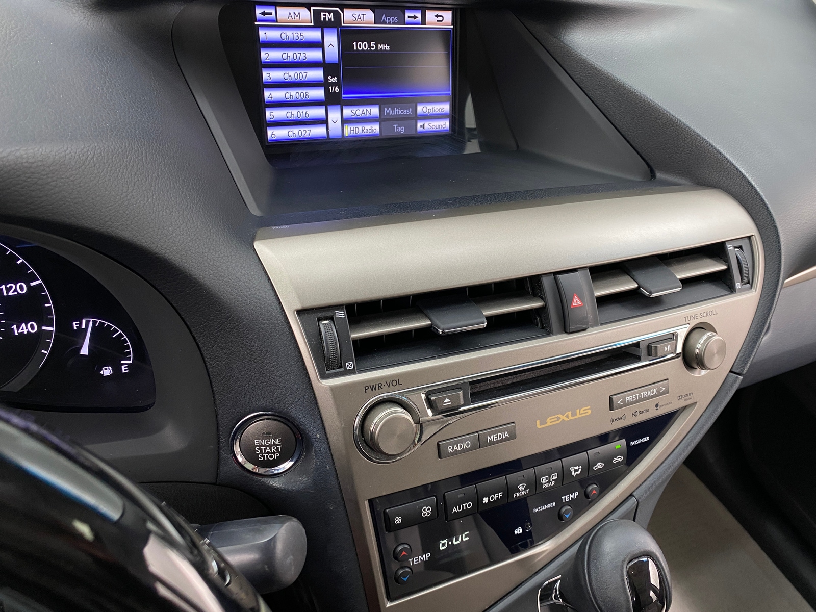 Thumbnail: 2013 Lexus RX - 3