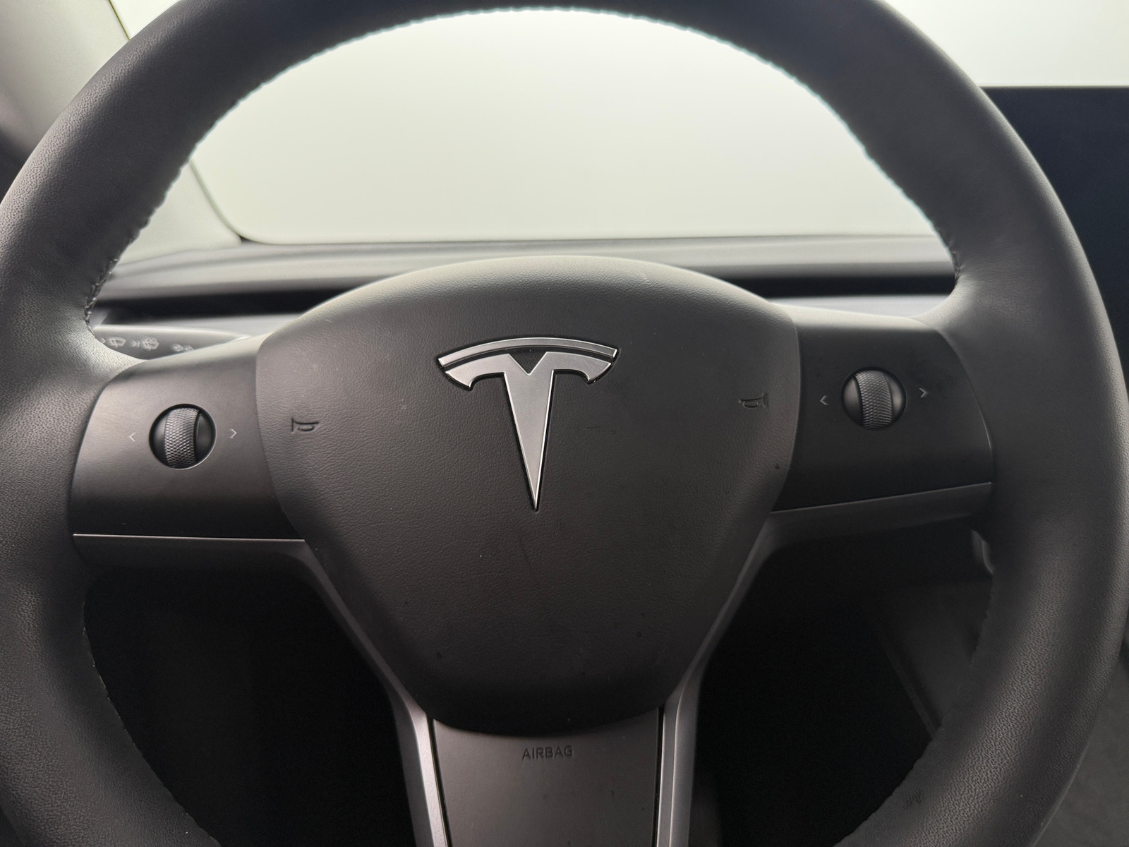 Thumbnail: 2023 Tesla Model Y - 3