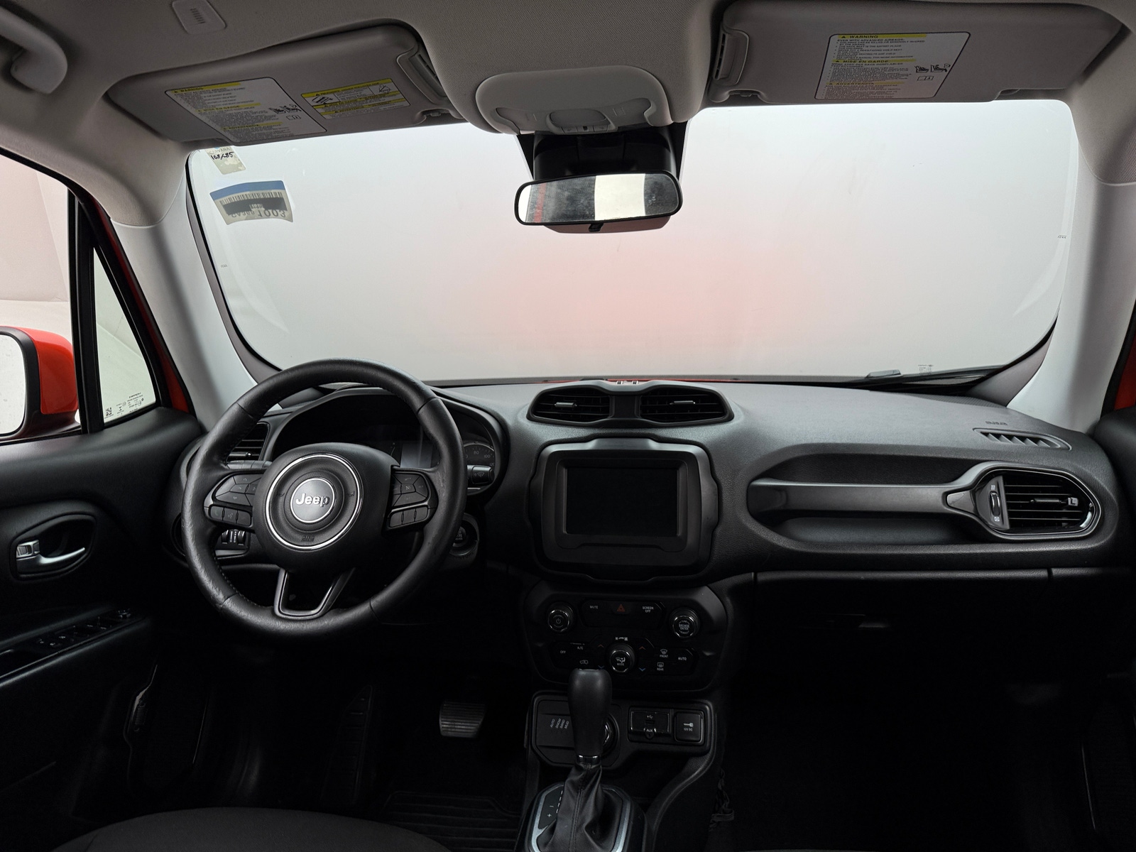 Thumbnail: 2019 Jeep Renegade - 3