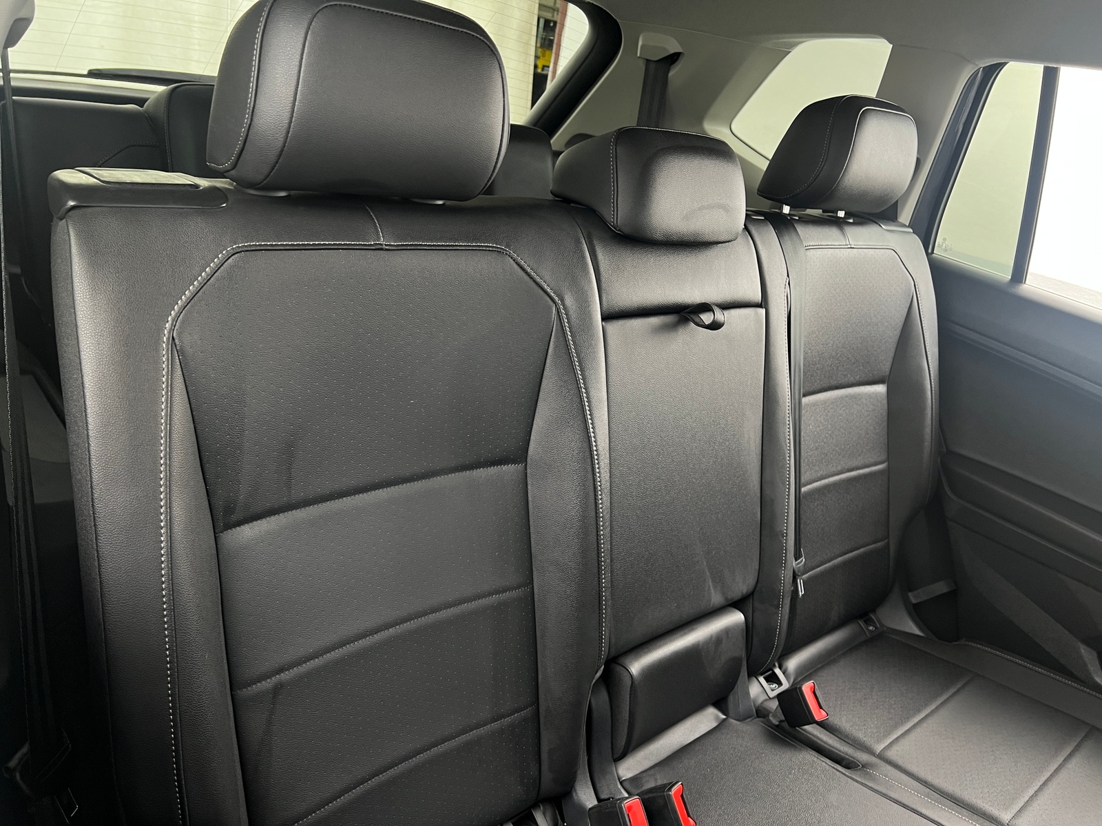 Thumbnail: 2020 Volkswagen Tiguan - 5