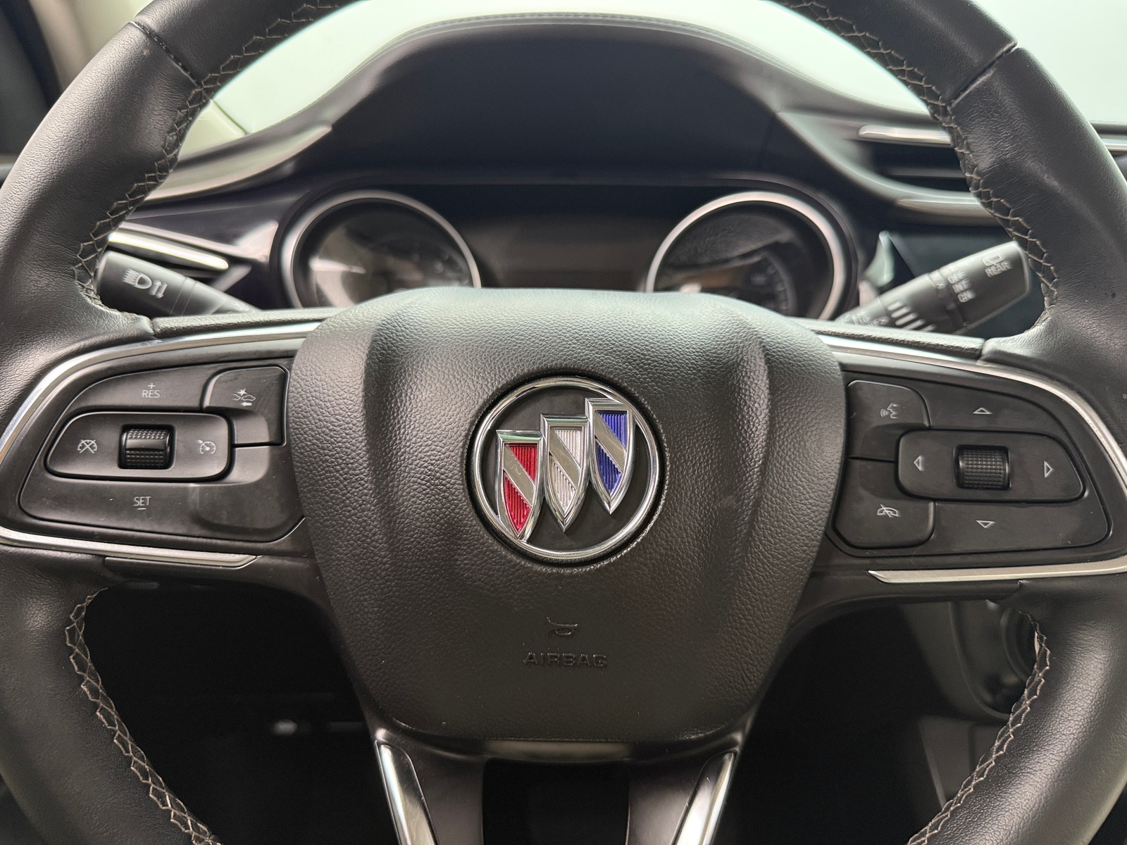 Thumbnail: 2023 Buick Encore GX - 4