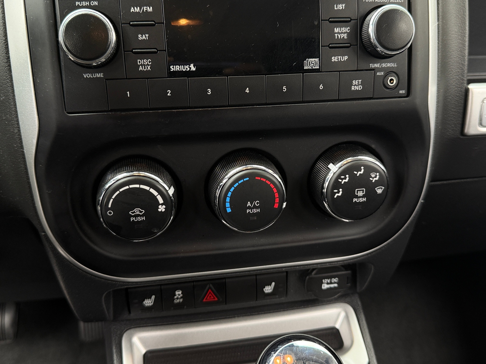 Thumbnail: 2016 Jeep Compass - 4