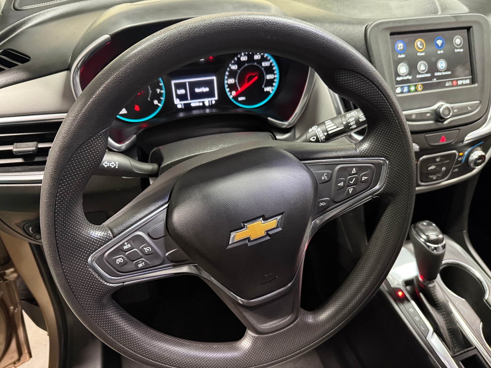 Thumbnail: 2019 Chevrolet Equinox - 5