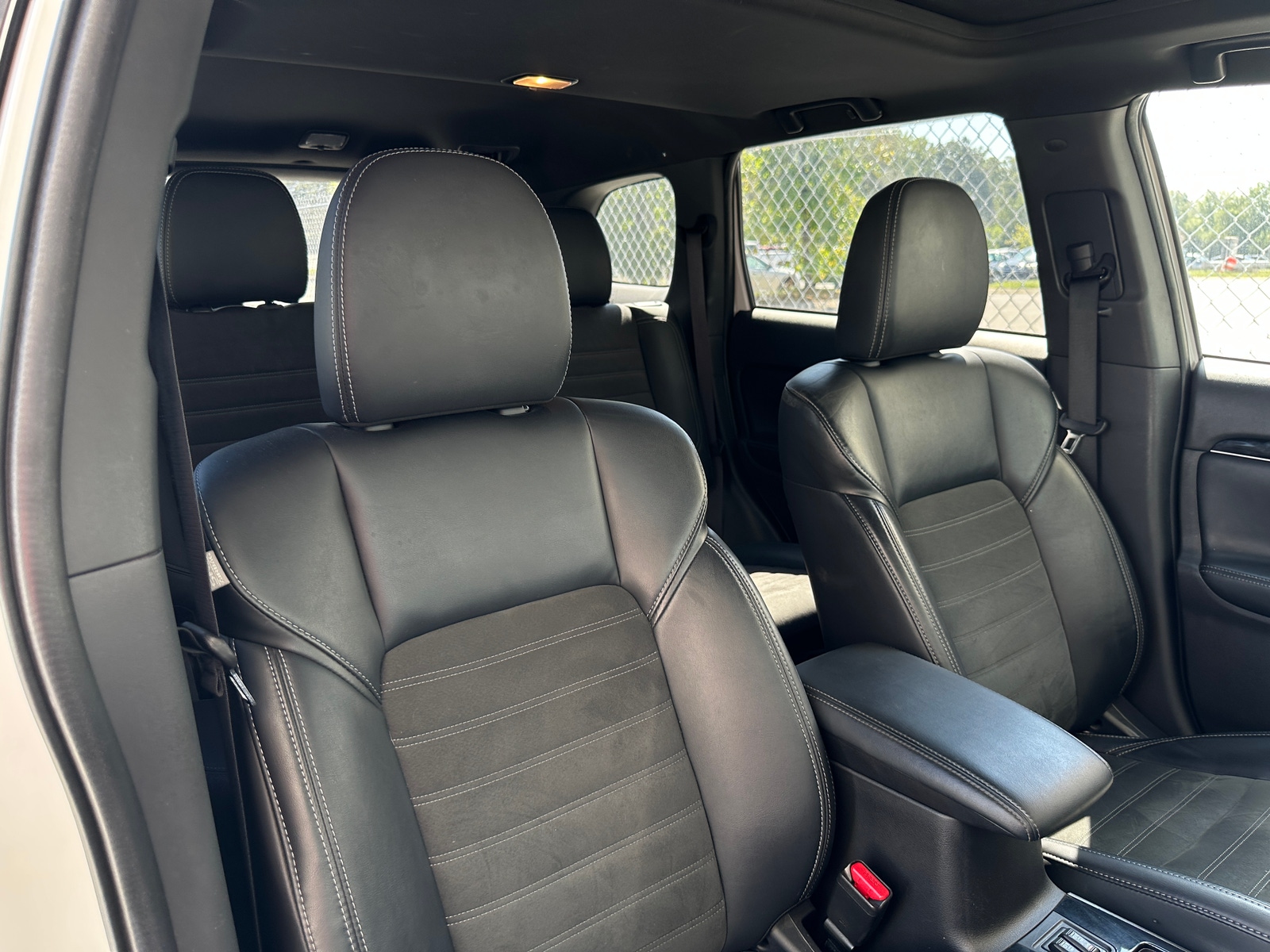 Thumbnail: 2019 Mitsubishi Outlander - 2