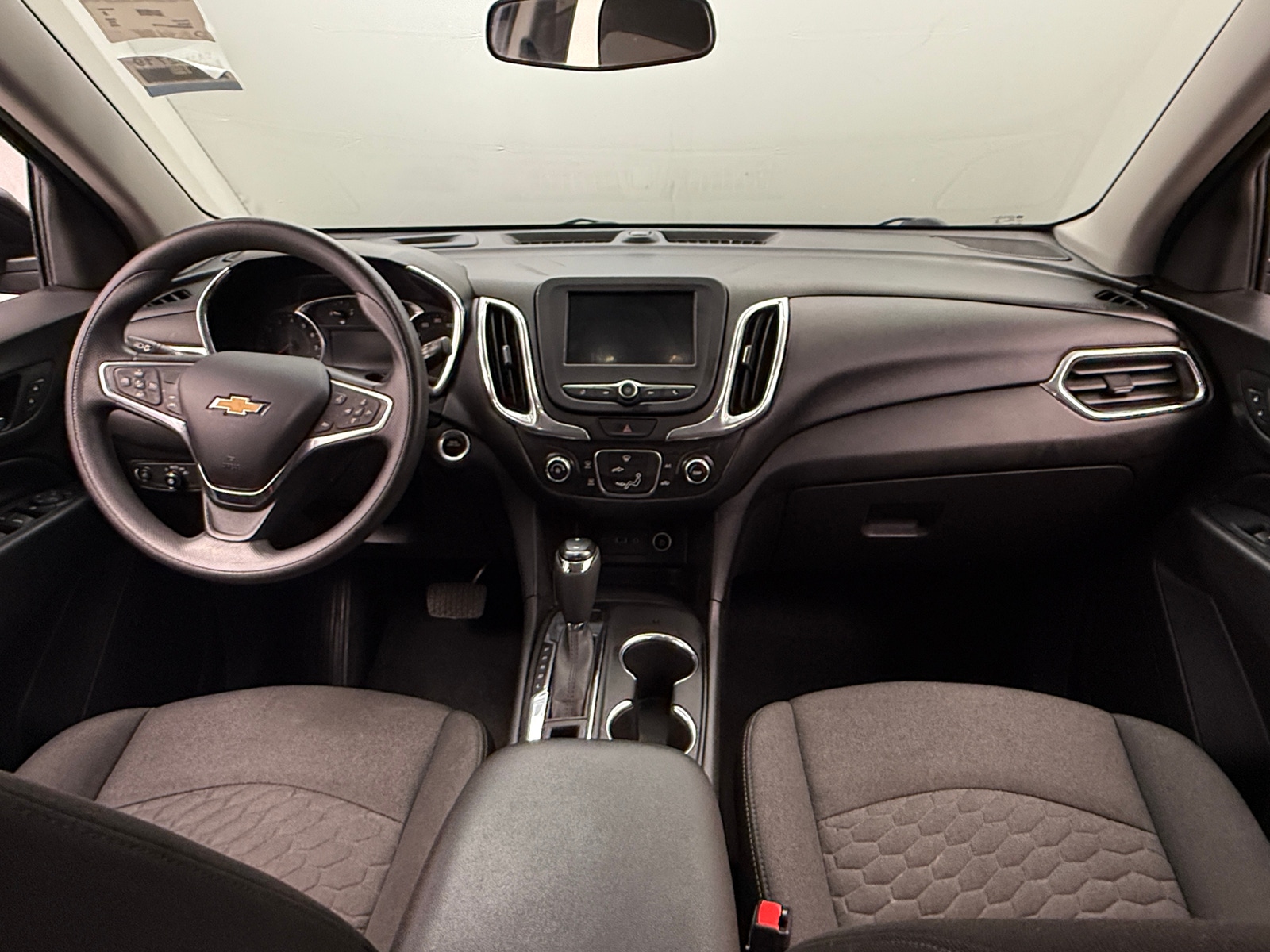 Thumbnail: 2020 Chevrolet Equinox - 3