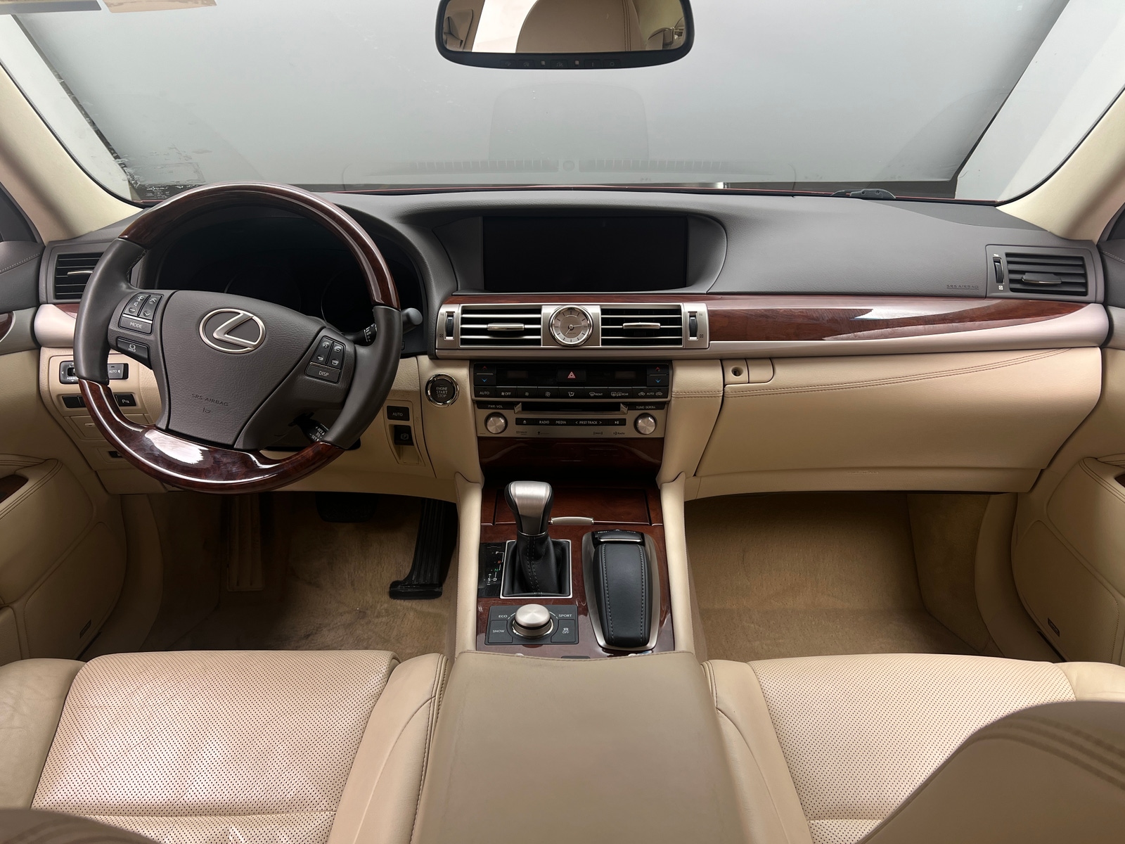 Thumbnail: 2013 Lexus LS - 2