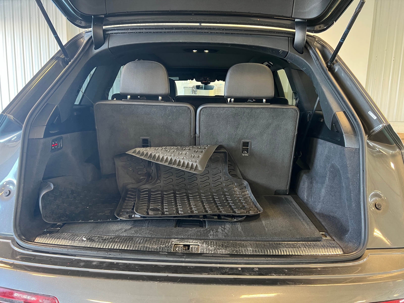 Thumbnail: 2019 Audi Q7 - 6