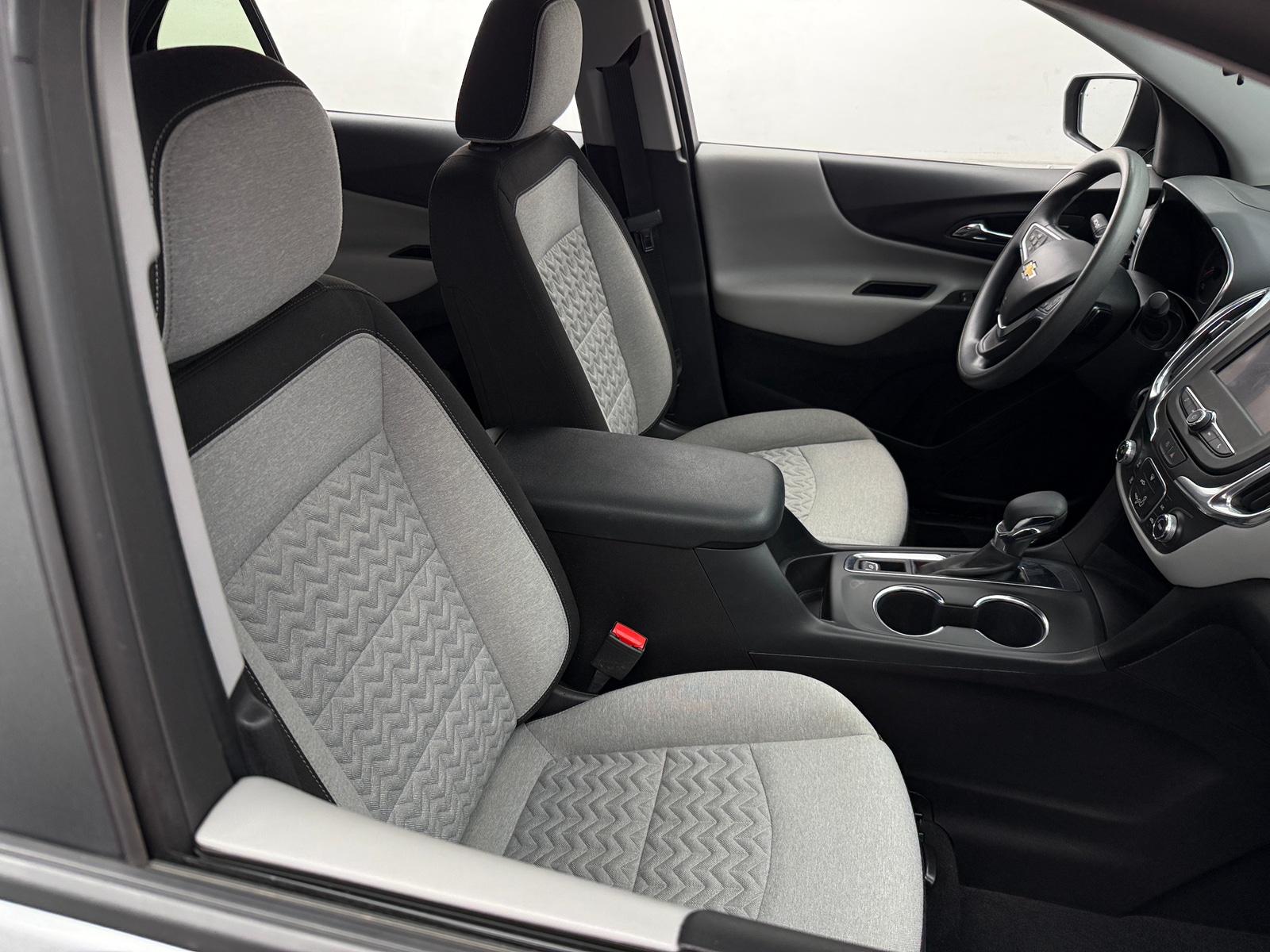 Thumbnail: 2024 Chevrolet Equinox - 2