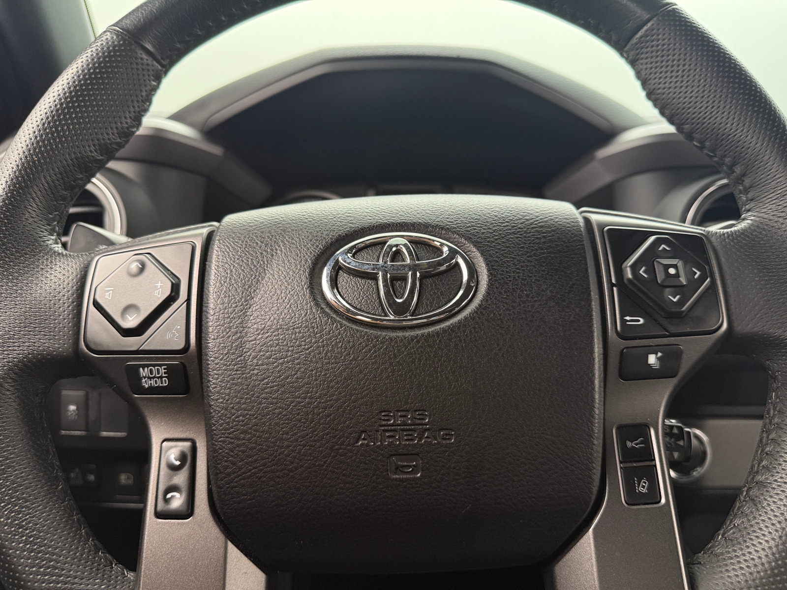 Thumbnail: 2021 Toyota Tacoma - 5
