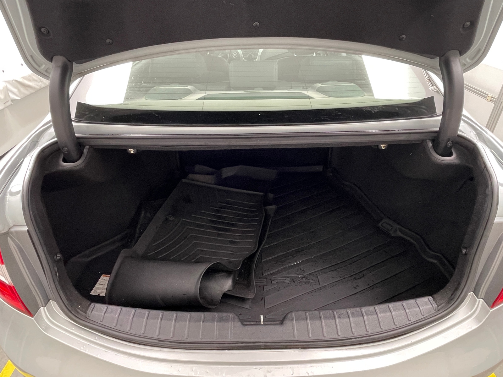 Thumbnail: 2013 Hyundai Azera - 6