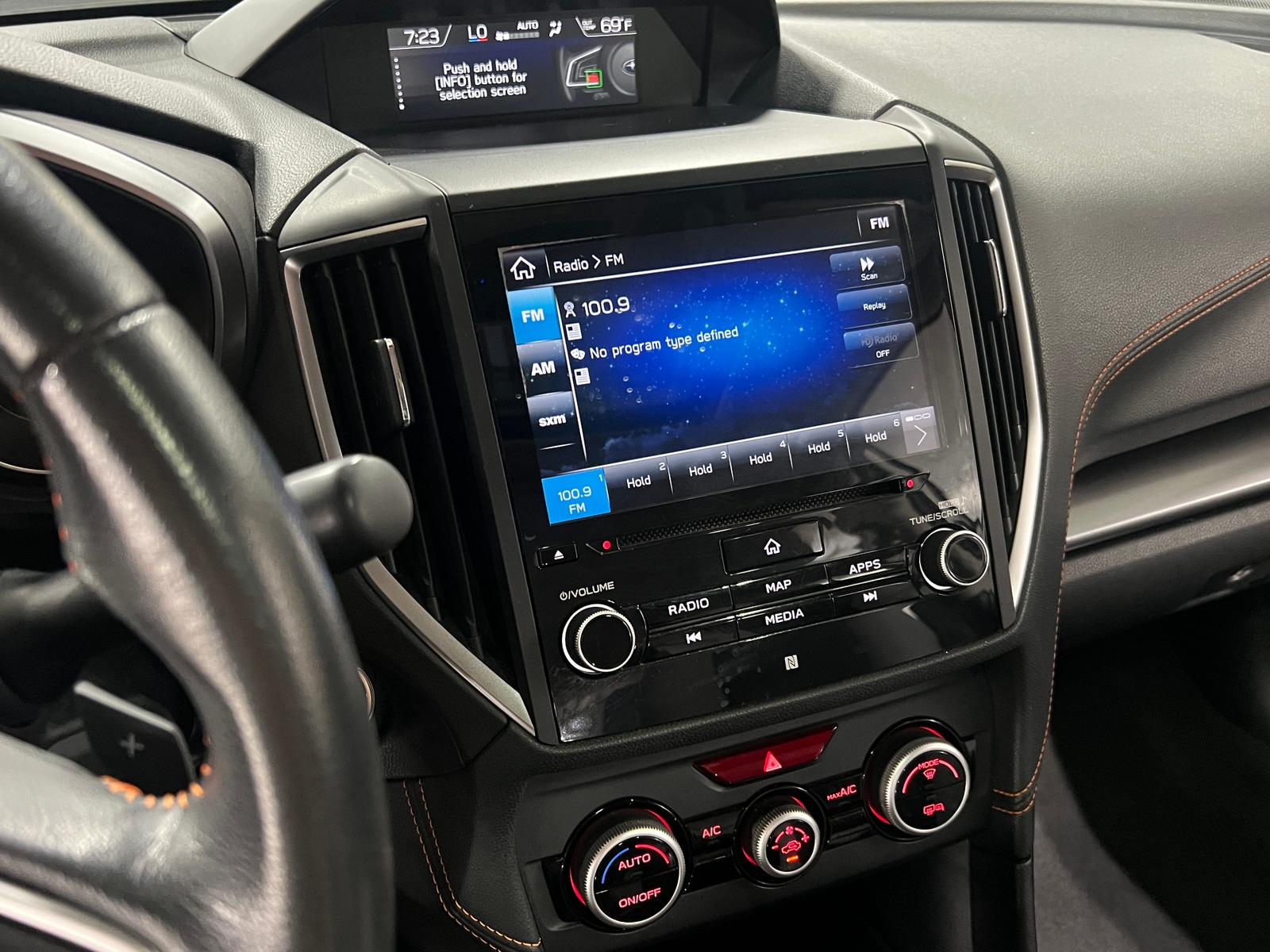 Thumbnail: 2018 Subaru Crosstrek - 3
