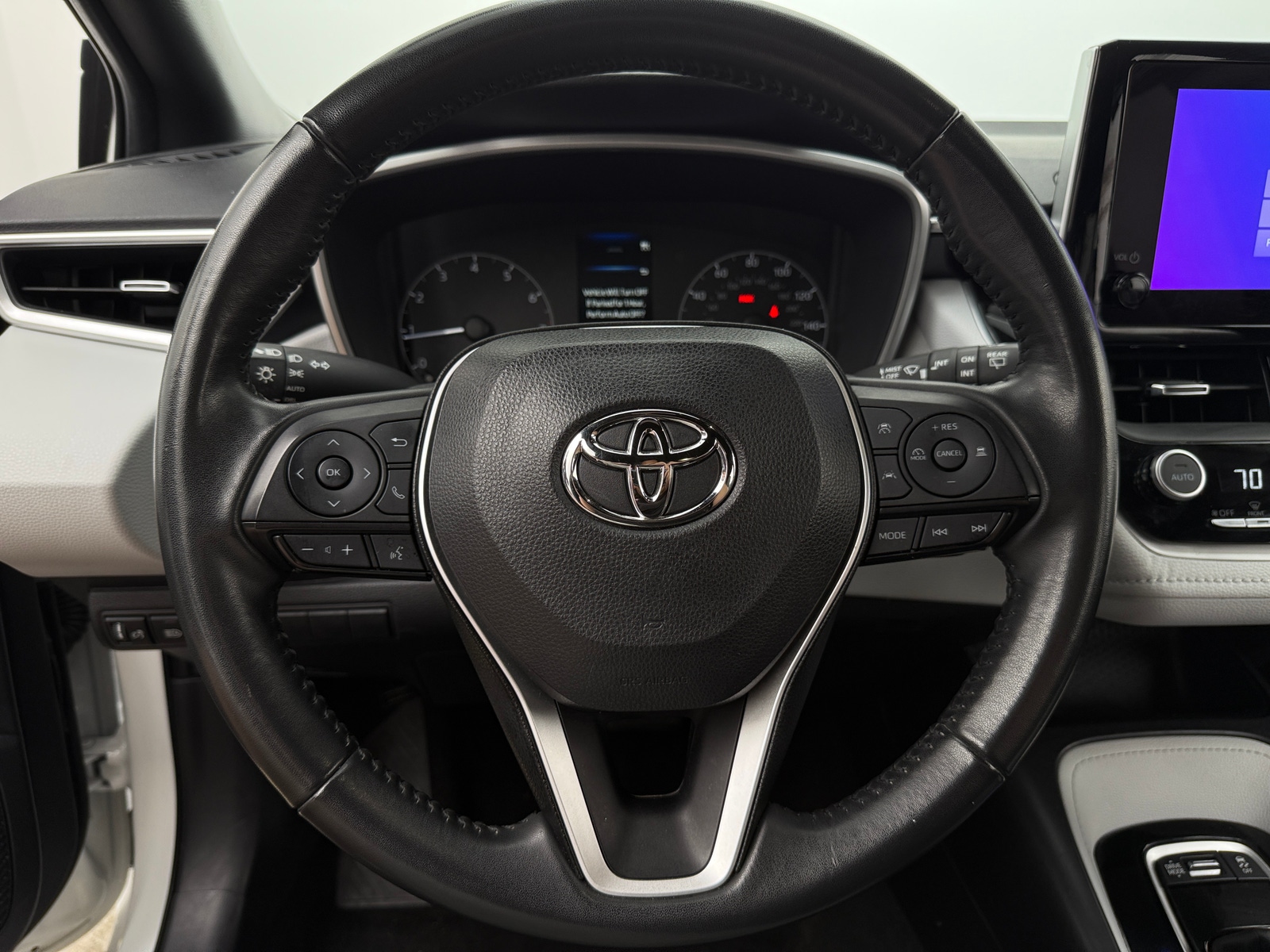 Thumbnail: 2024 Toyota Corolla - 5