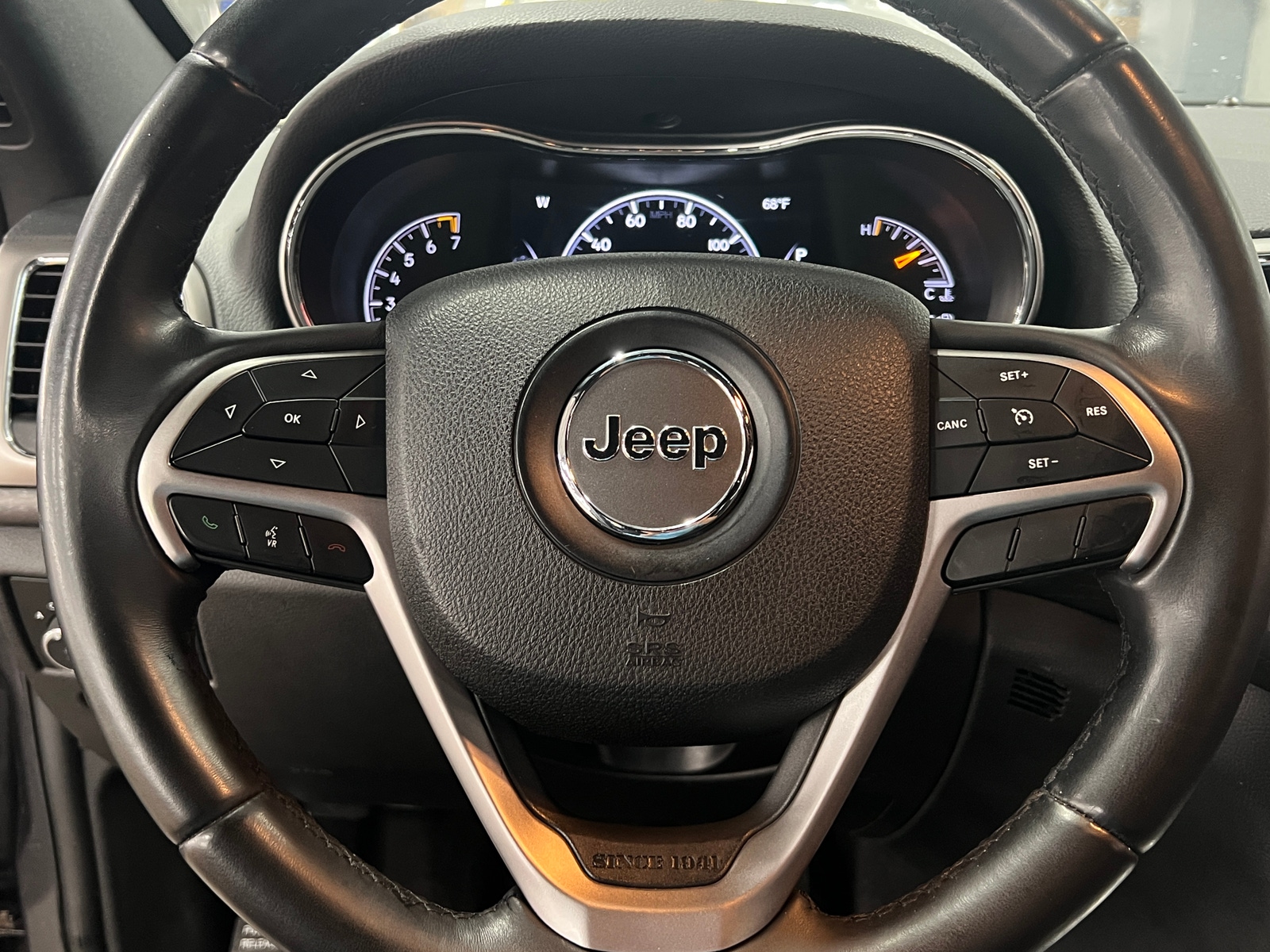 Thumbnail: 2018 Jeep Grand Cherokee - 5