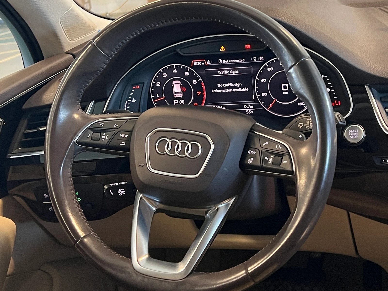 Thumbnail: 2017 Audi Q7 - 4