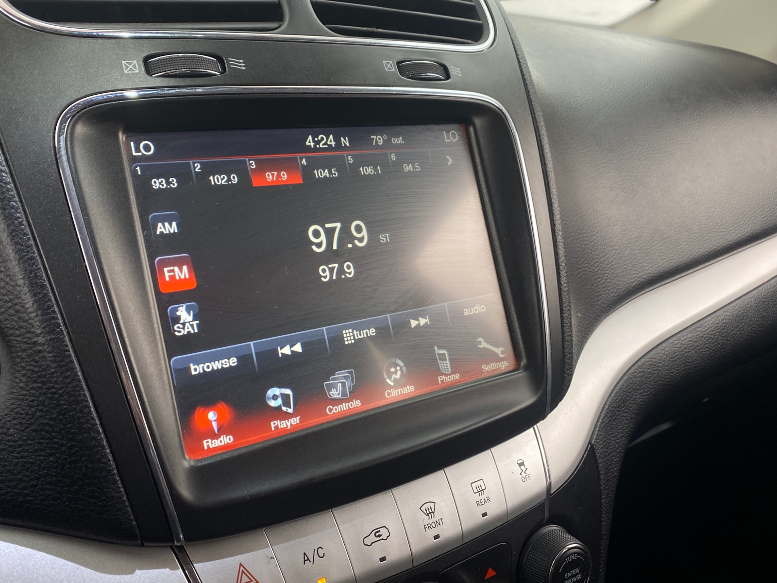 Thumbnail: 2018 Dodge Journey - 3