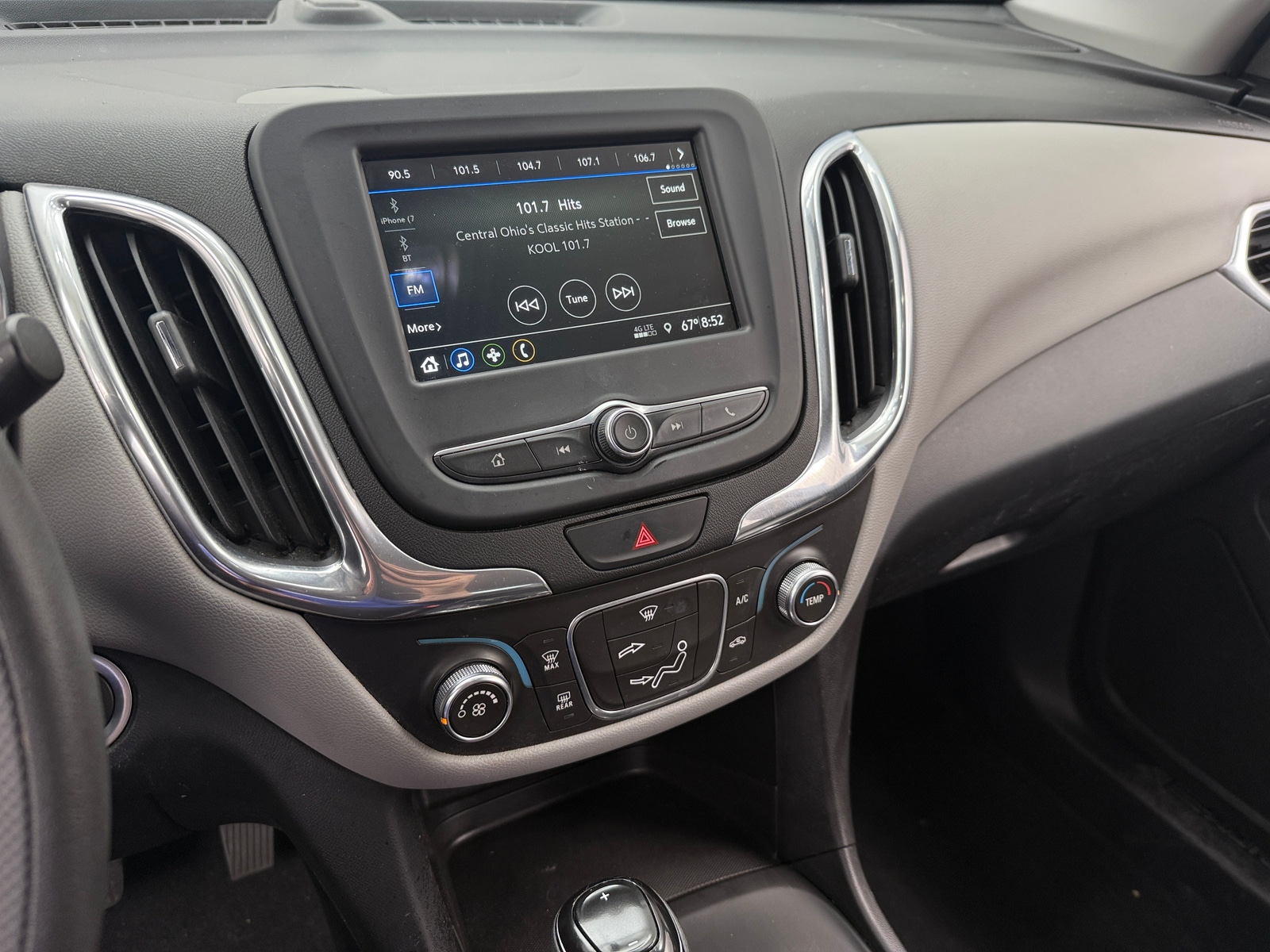 Thumbnail: 2019 Chevrolet Equinox - 4