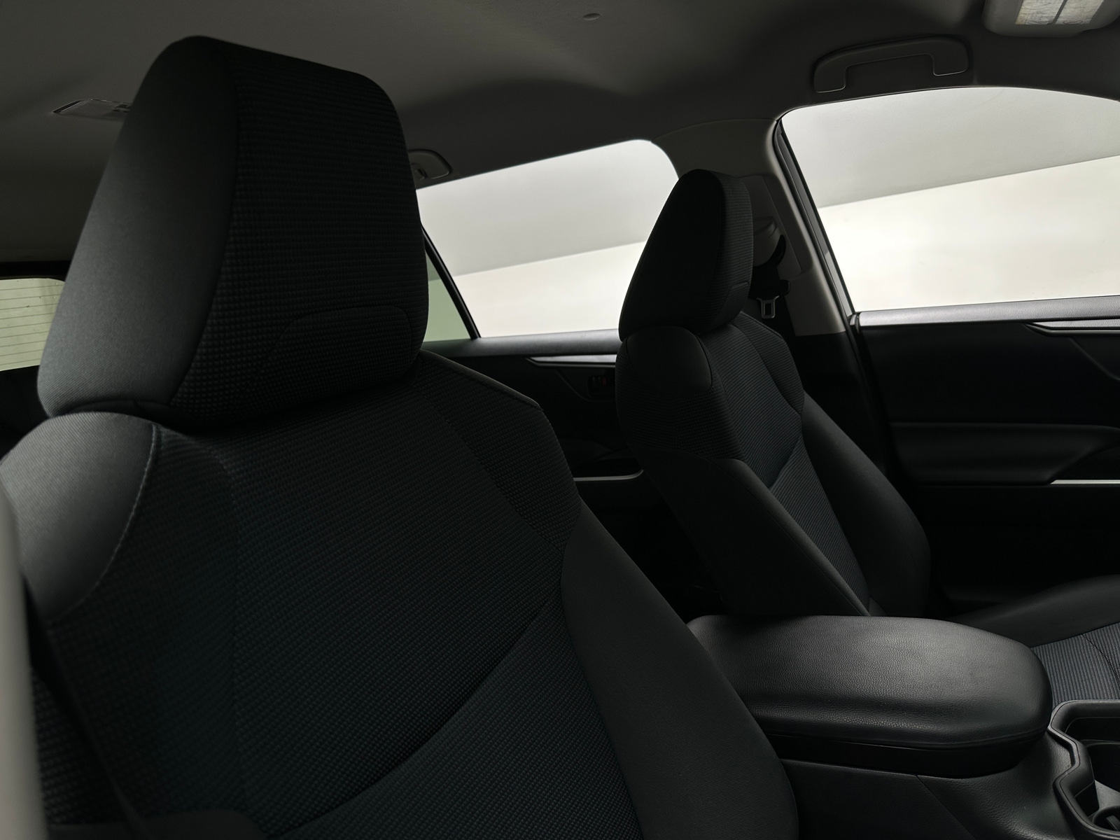 Thumbnail: 2019 Toyota RAV4 - 2