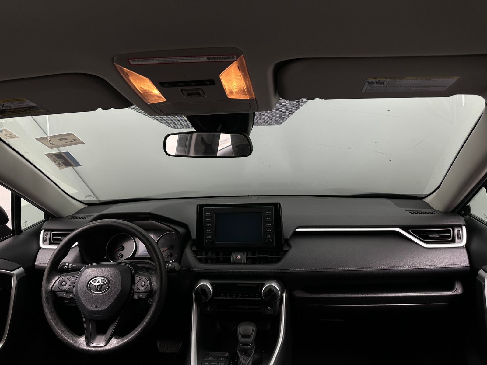Thumbnail: 2019 Toyota RAV4 - 3