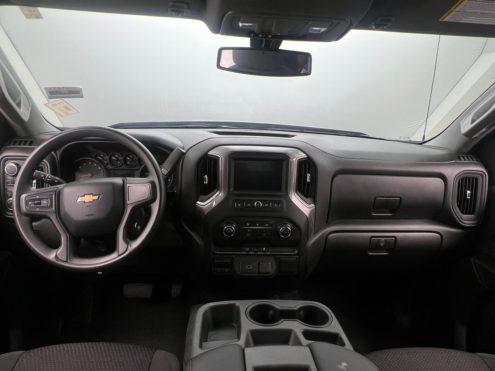 Thumbnail: 2020 Chevrolet Silverado 1500 - 3