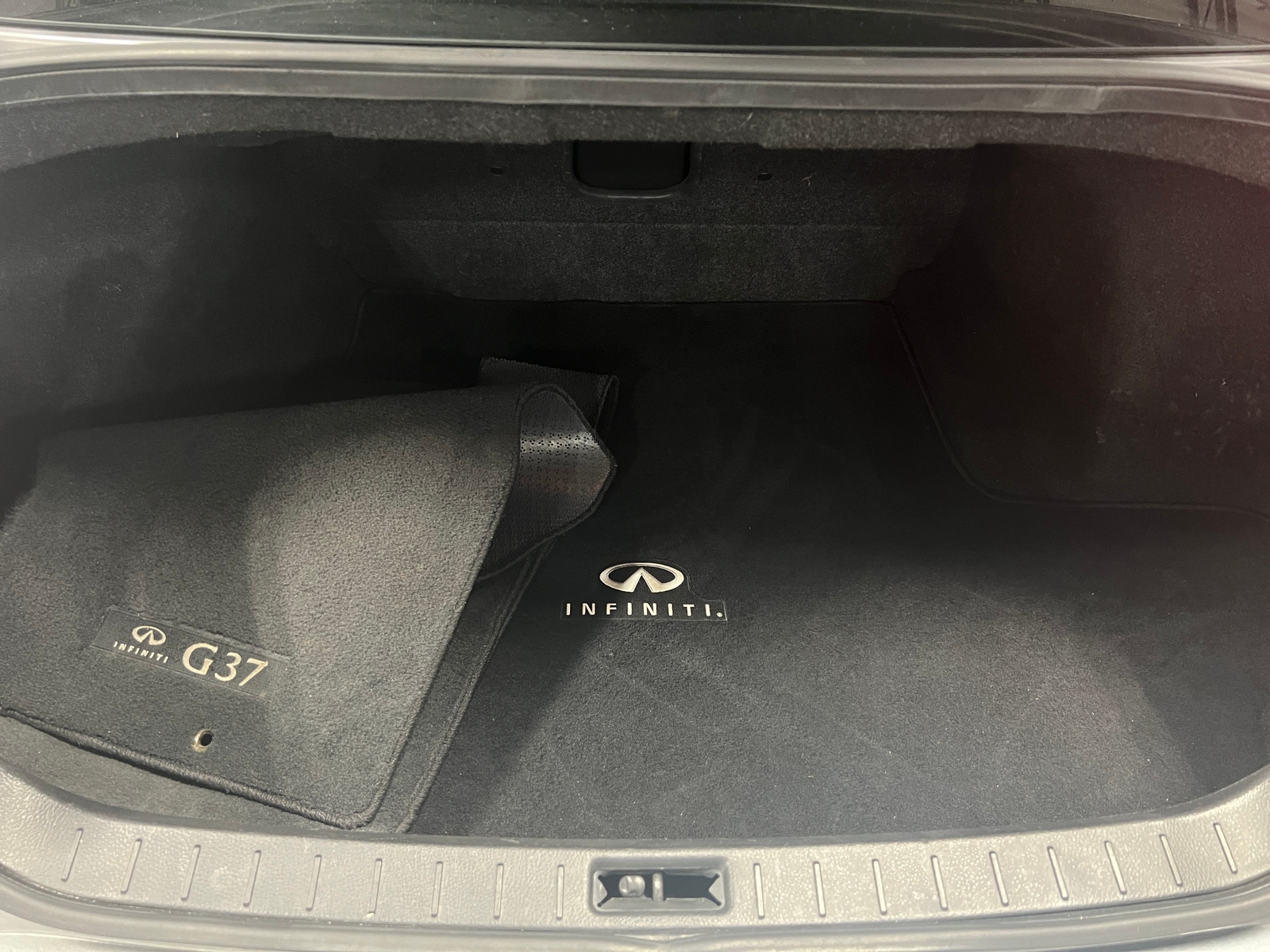 Thumbnail: 2013 INFINITI G37 - 6