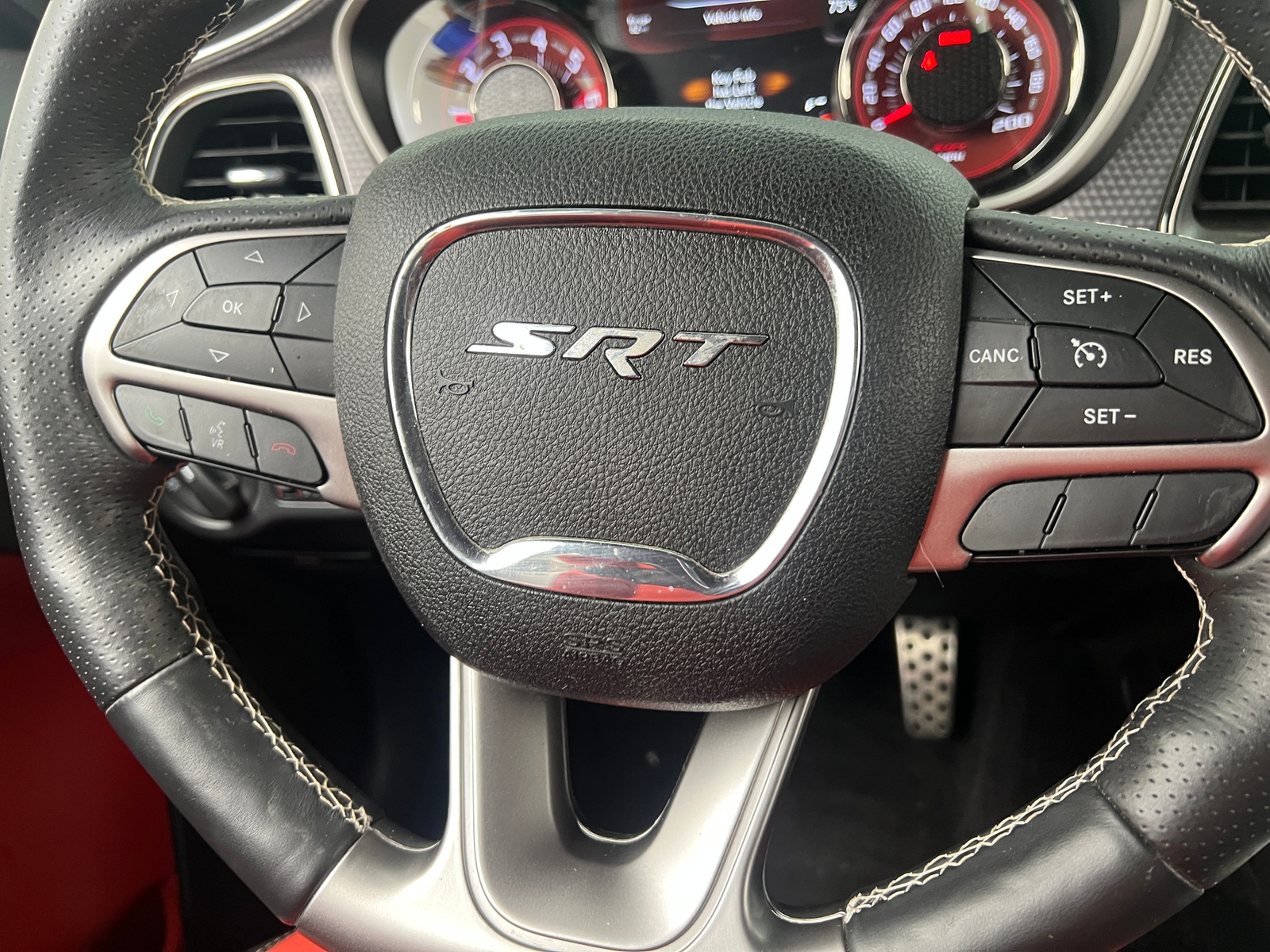 Thumbnail: 2016 Dodge Challenger - 3