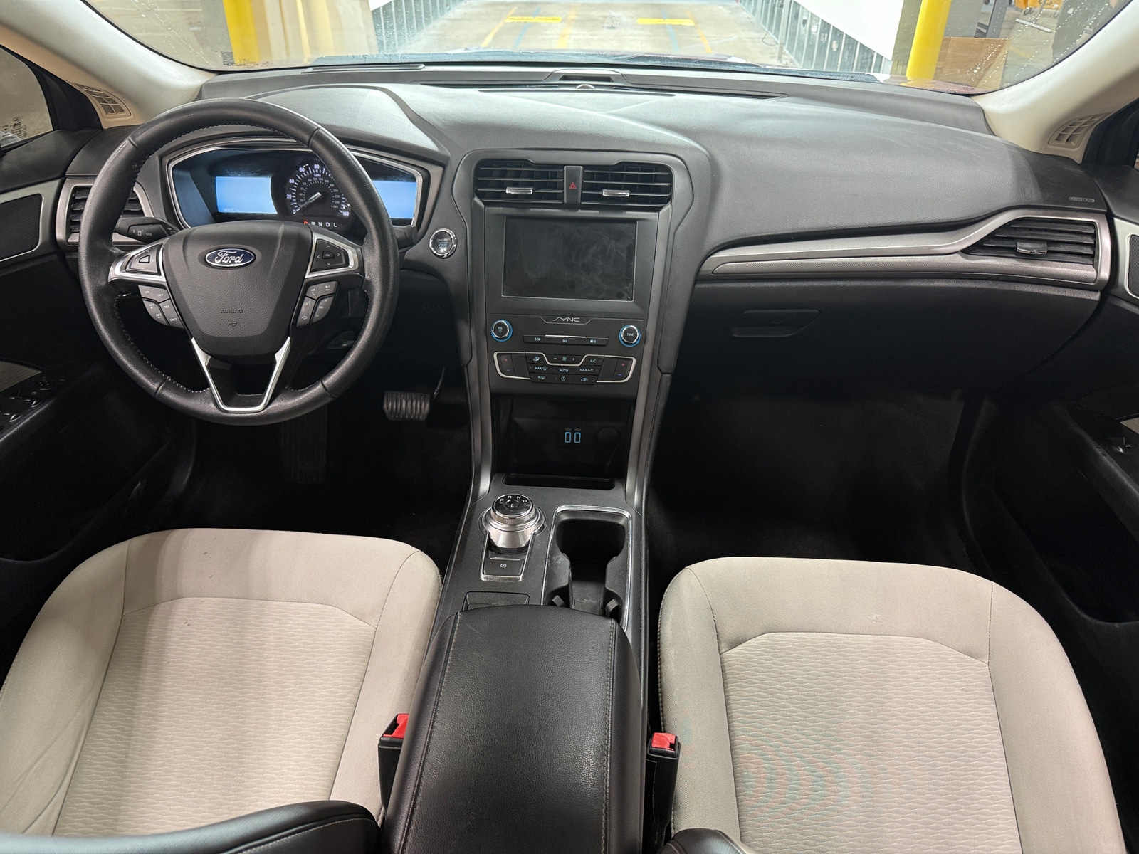 Thumbnail: 2020 Ford Fusion - 3
