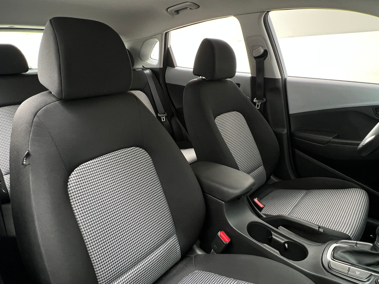 Thumbnail: 2020 Hyundai Kona - 2