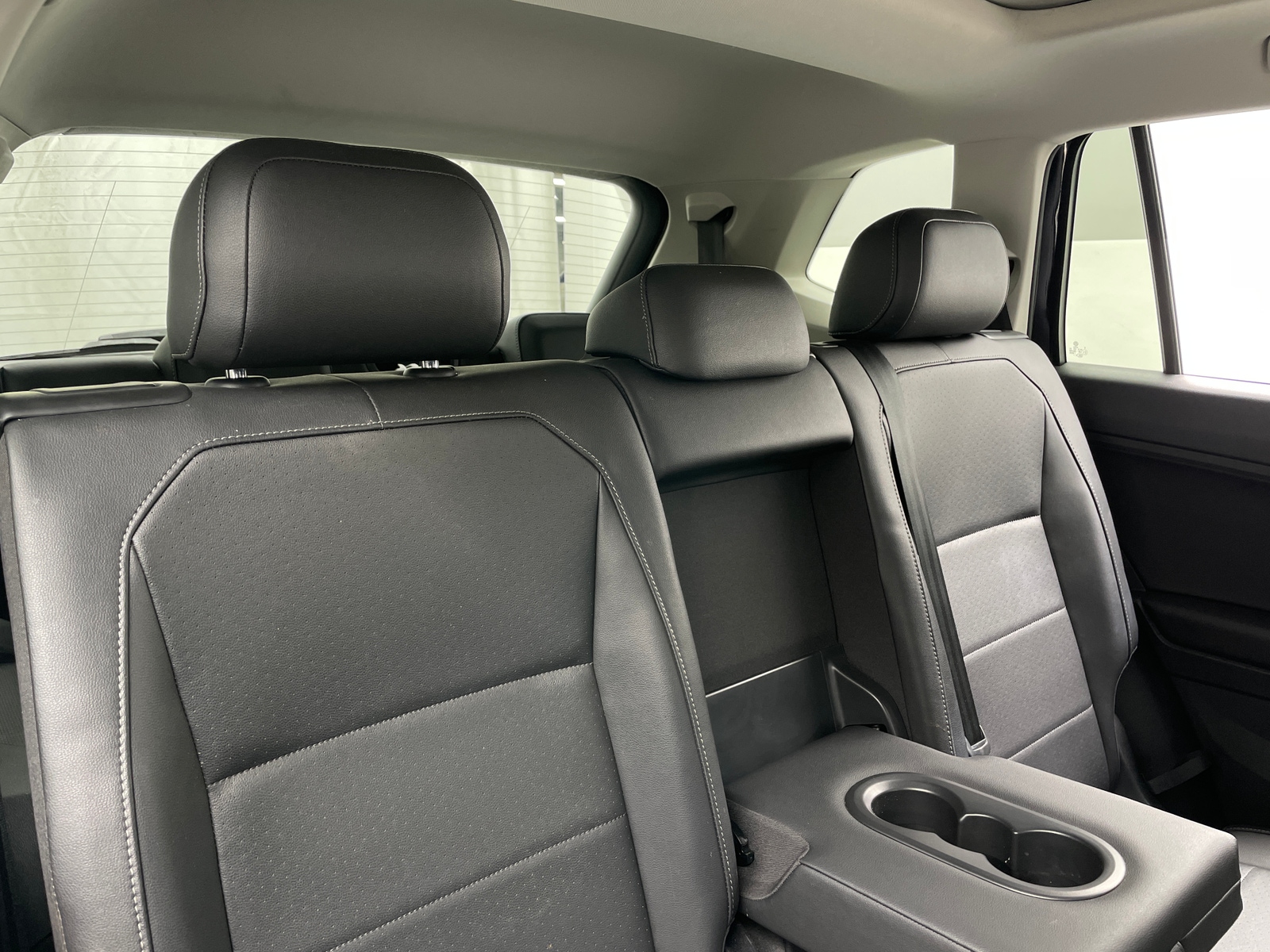 Thumbnail: 2019 Volkswagen Tiguan - 5