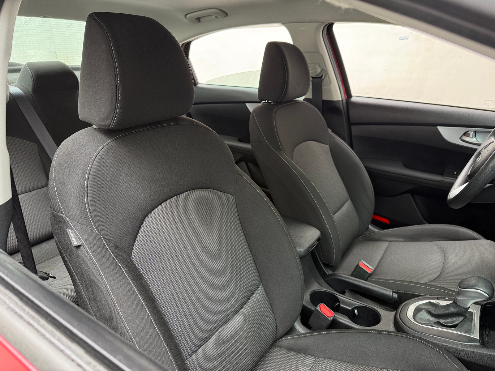 Thumbnail: 2024 Kia Forte - 6