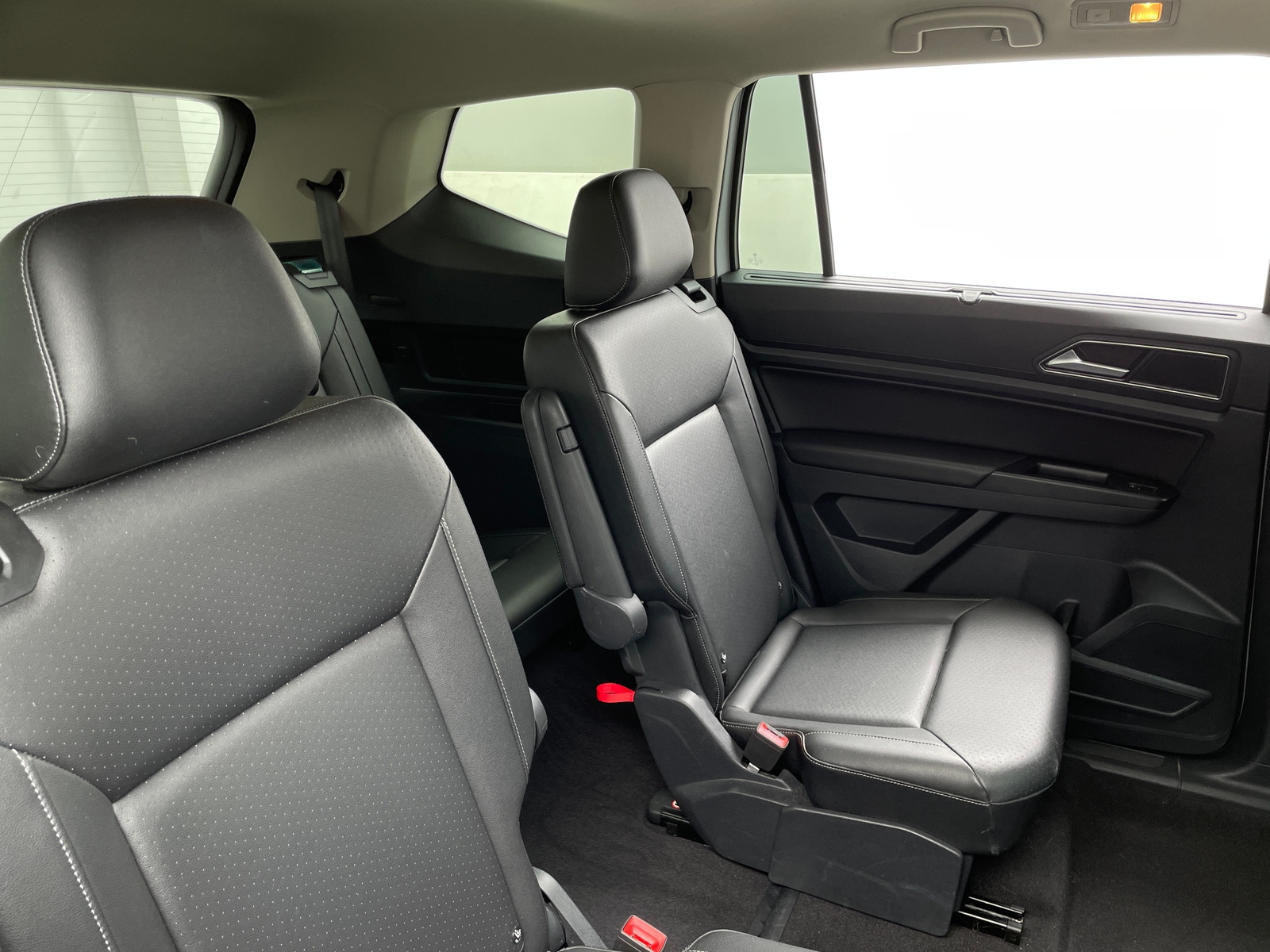 Thumbnail: 2019 Volkswagen Atlas - 6