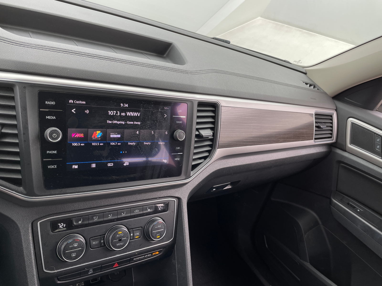 Thumbnail: 2019 Volkswagen Atlas - 4