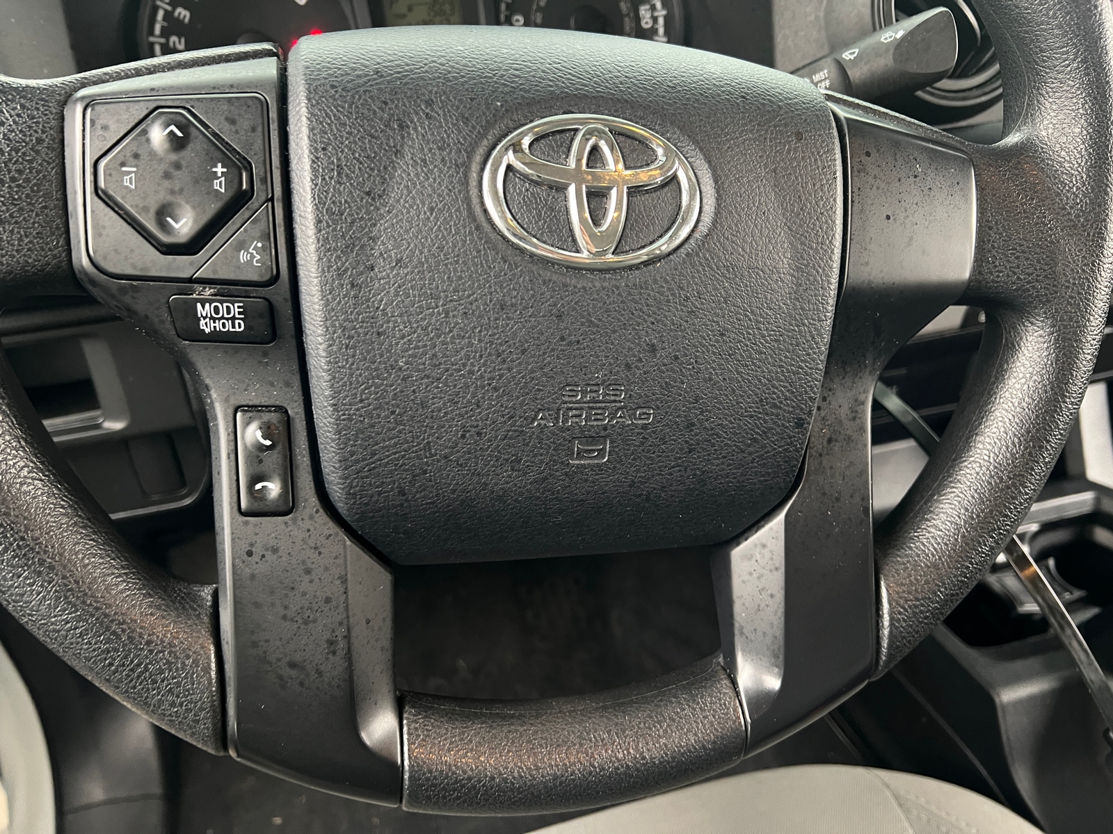 Thumbnail: 2017 Toyota Tacoma - 5