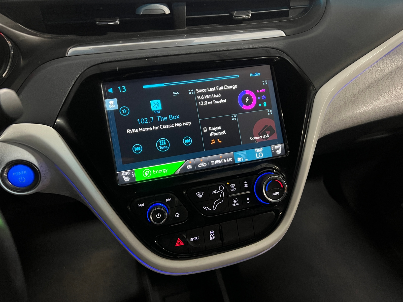 Thumbnail: 2017 Chevrolet Bolt EV - 3