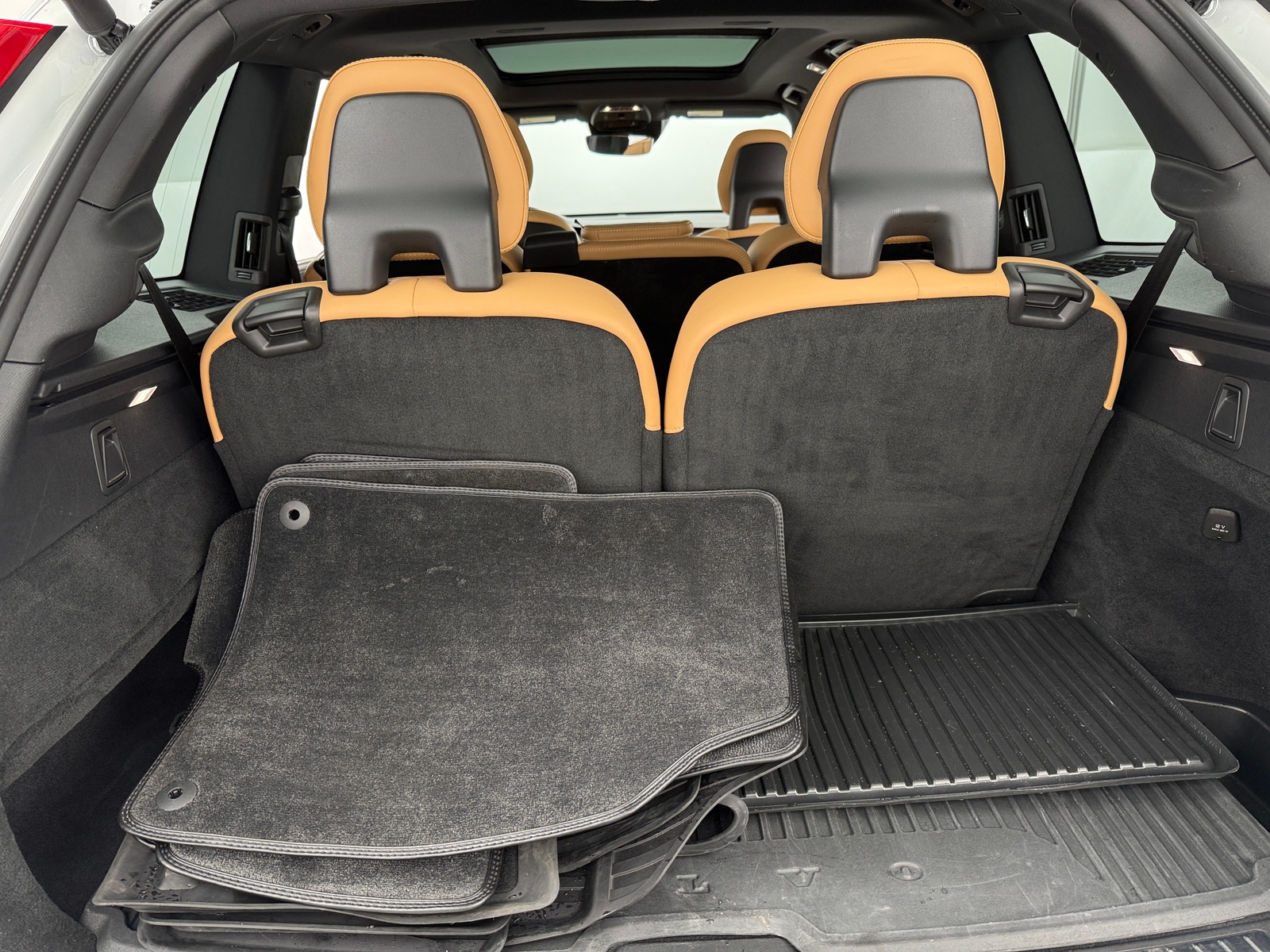 Thumbnail: 2018 Volvo XC90 - 6