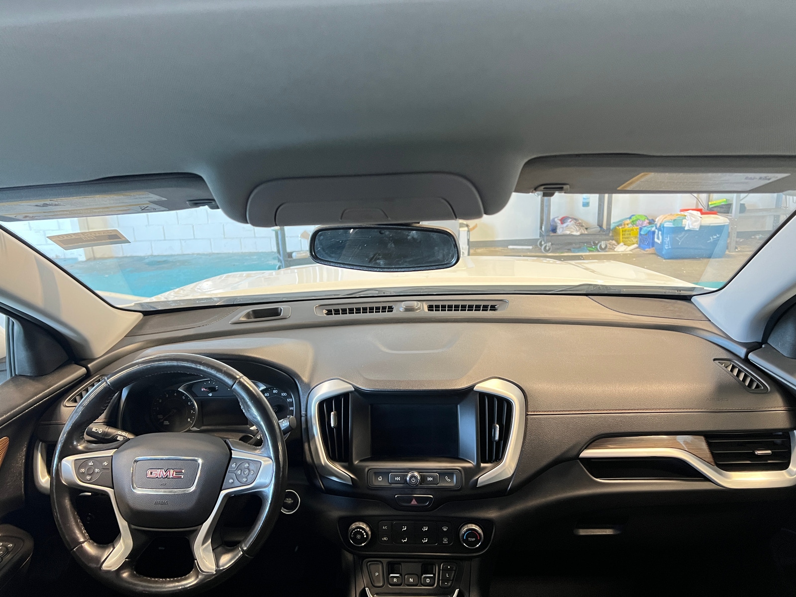 Thumbnail: 2020 GMC Terrain - 3