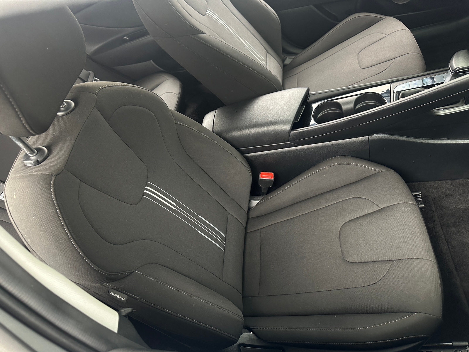 Thumbnail: 2024 Hyundai Elantra - 2